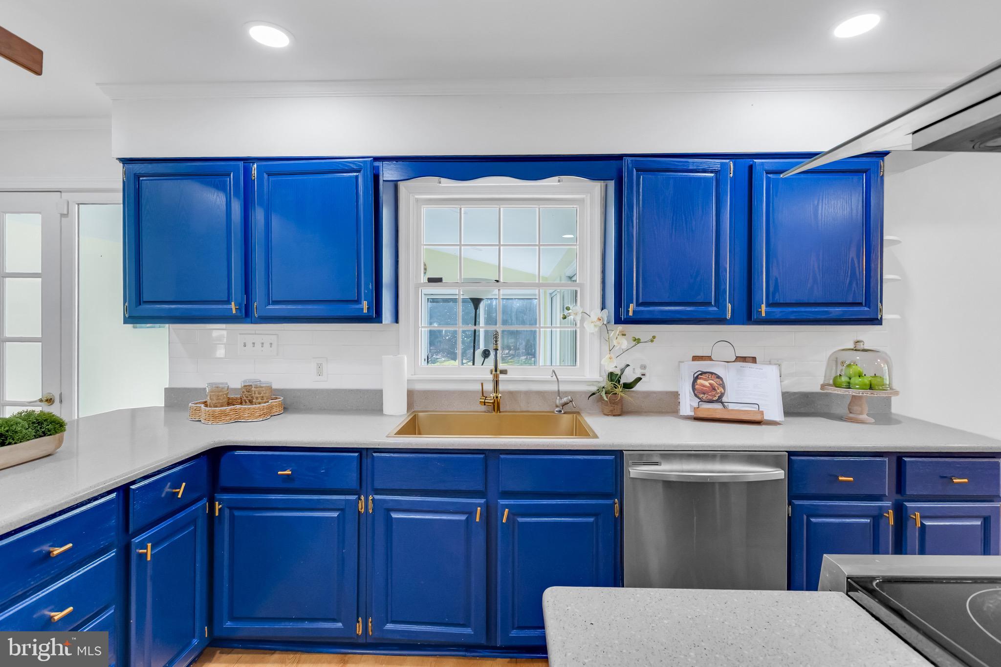 FOXCHASE - Residential