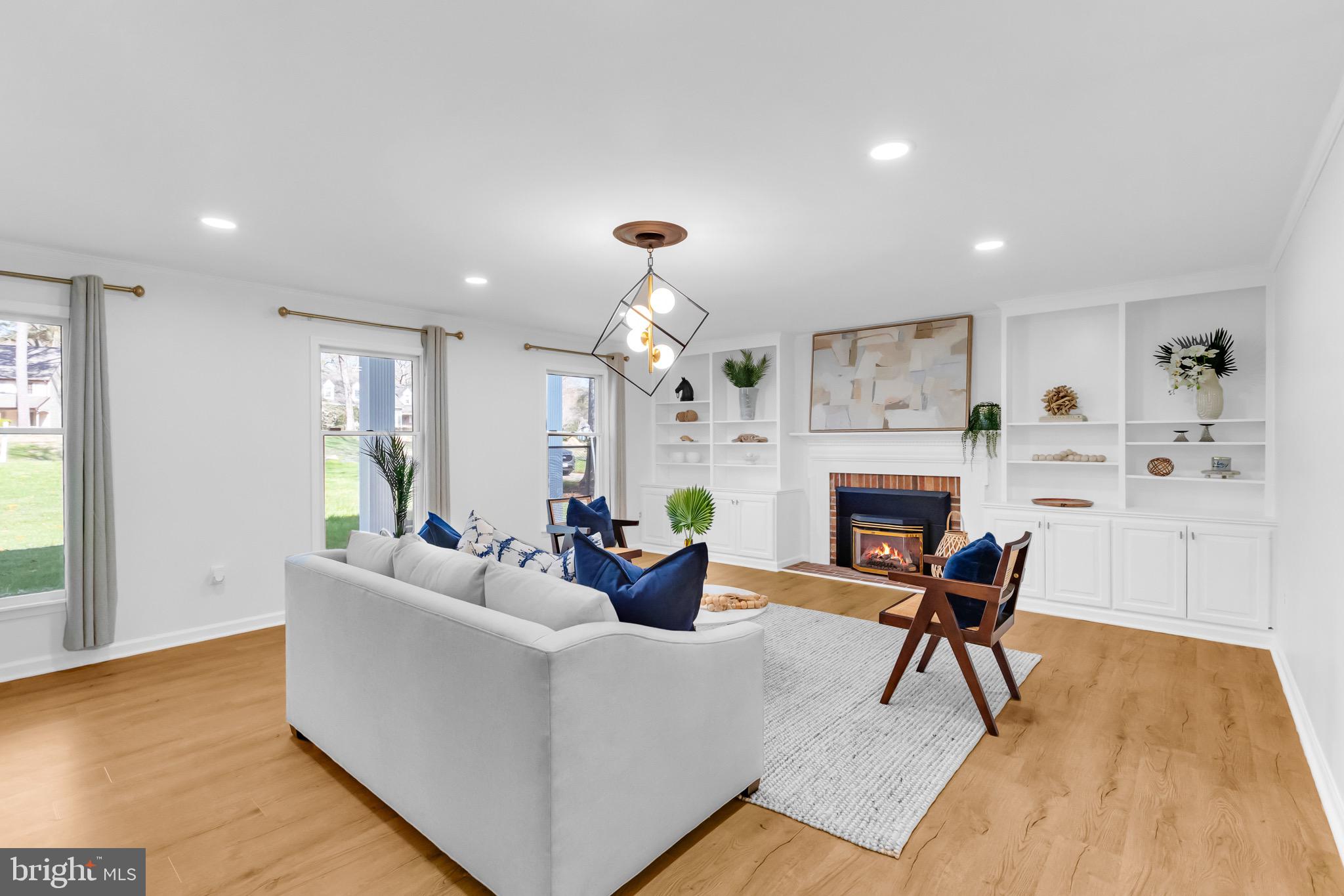 FOXCHASE - Residential