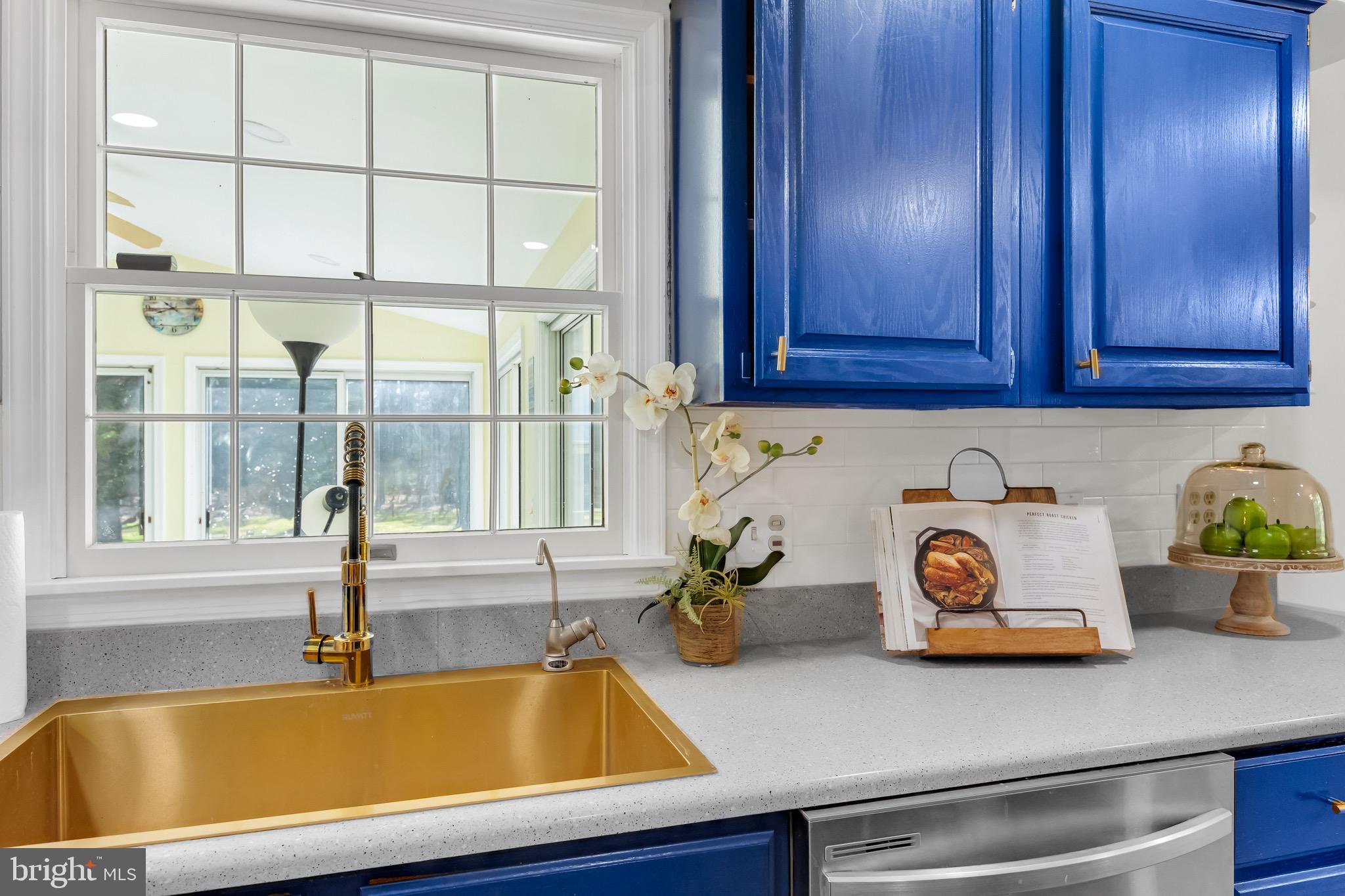 FOXCHASE - Residential