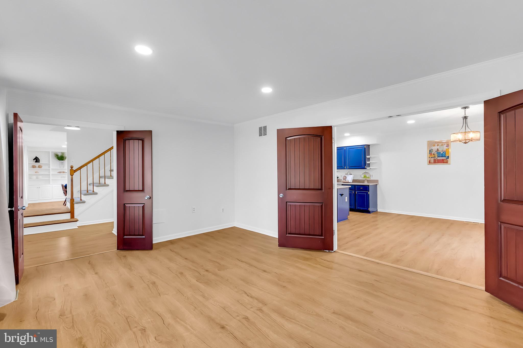 FOXCHASE - Residential