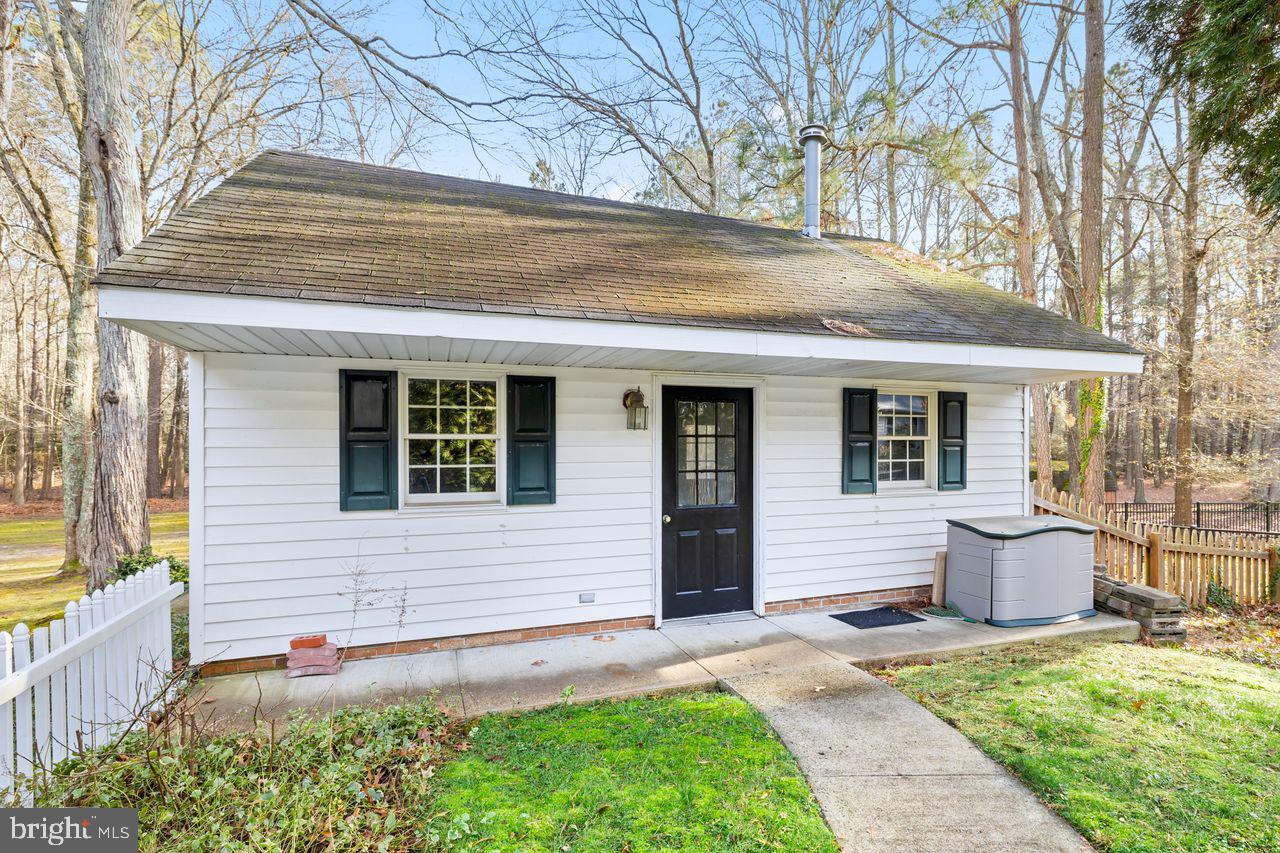 FOXCHASE - Residential