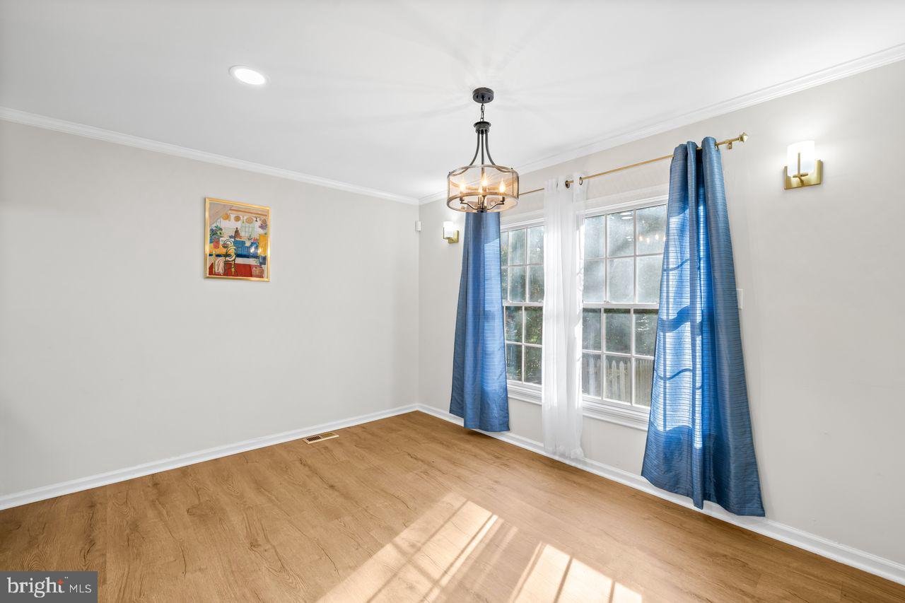 FOXCHASE - Residential