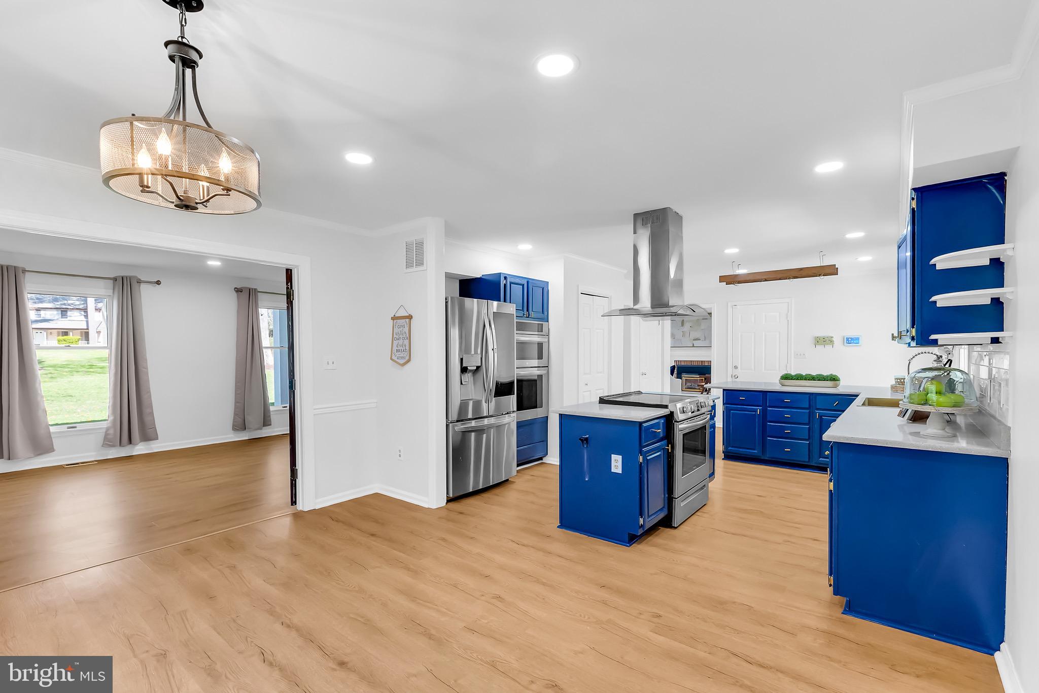 FOXCHASE - Residential