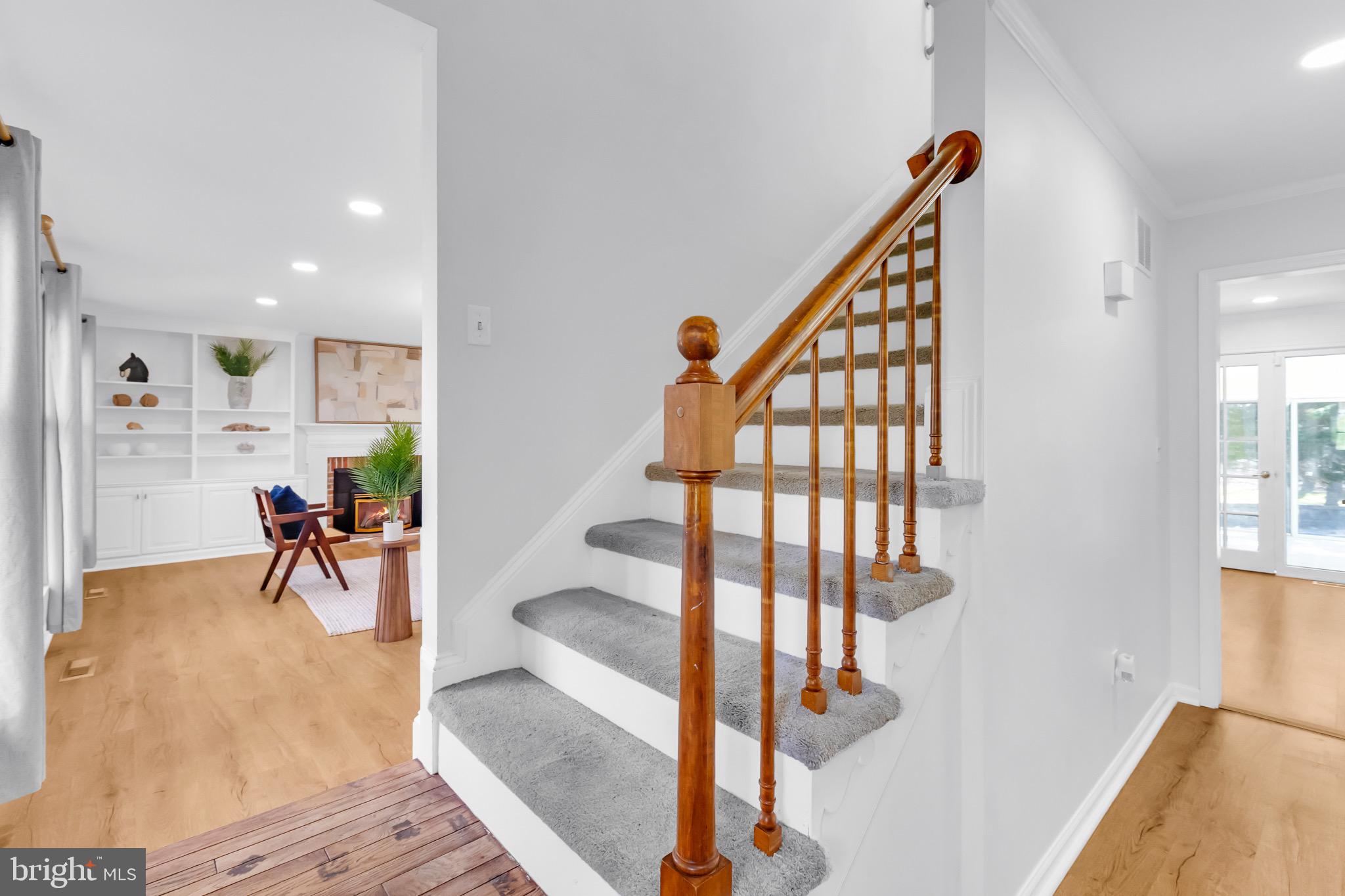 FOXCHASE - Residential