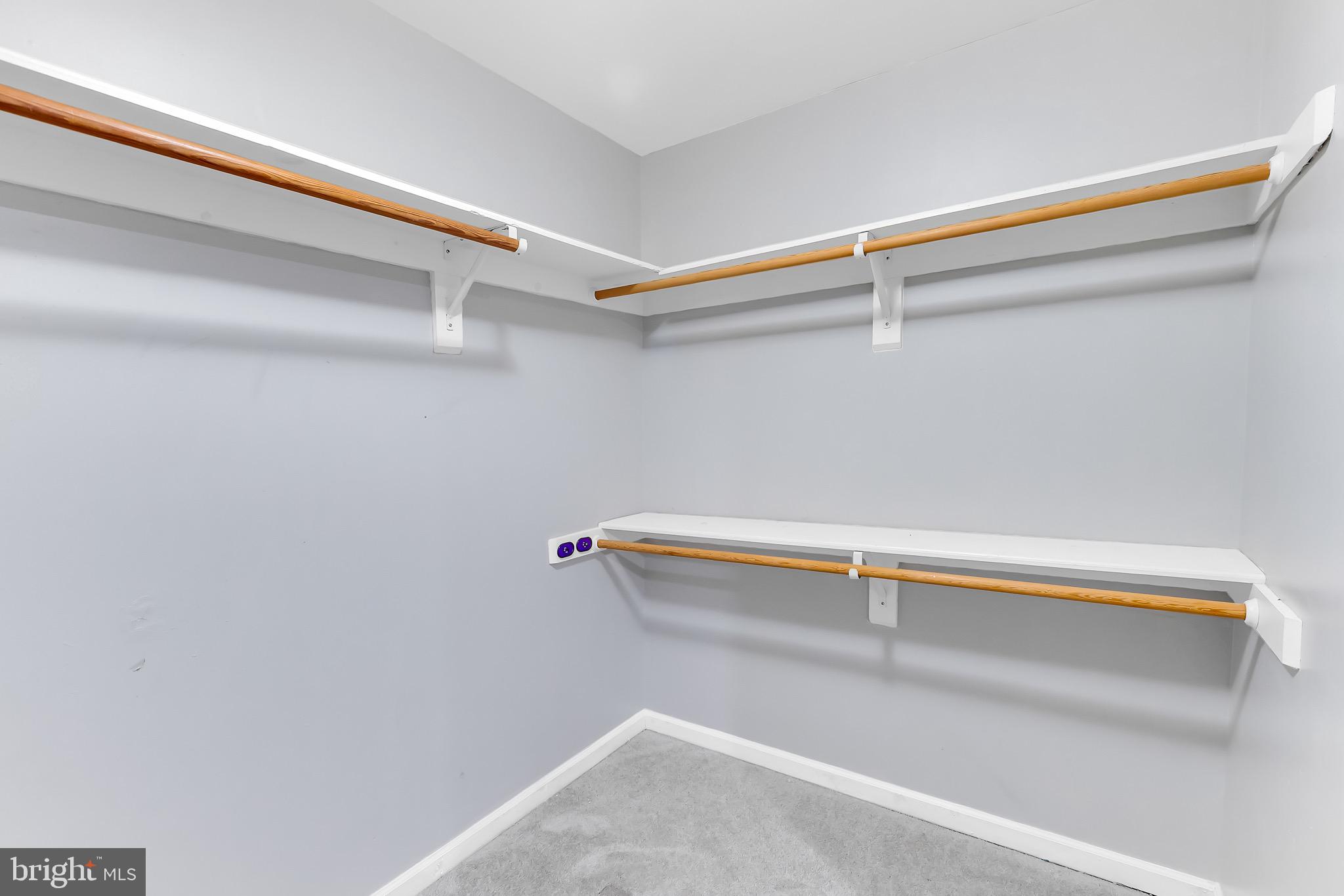 FOXCHASE - Residential