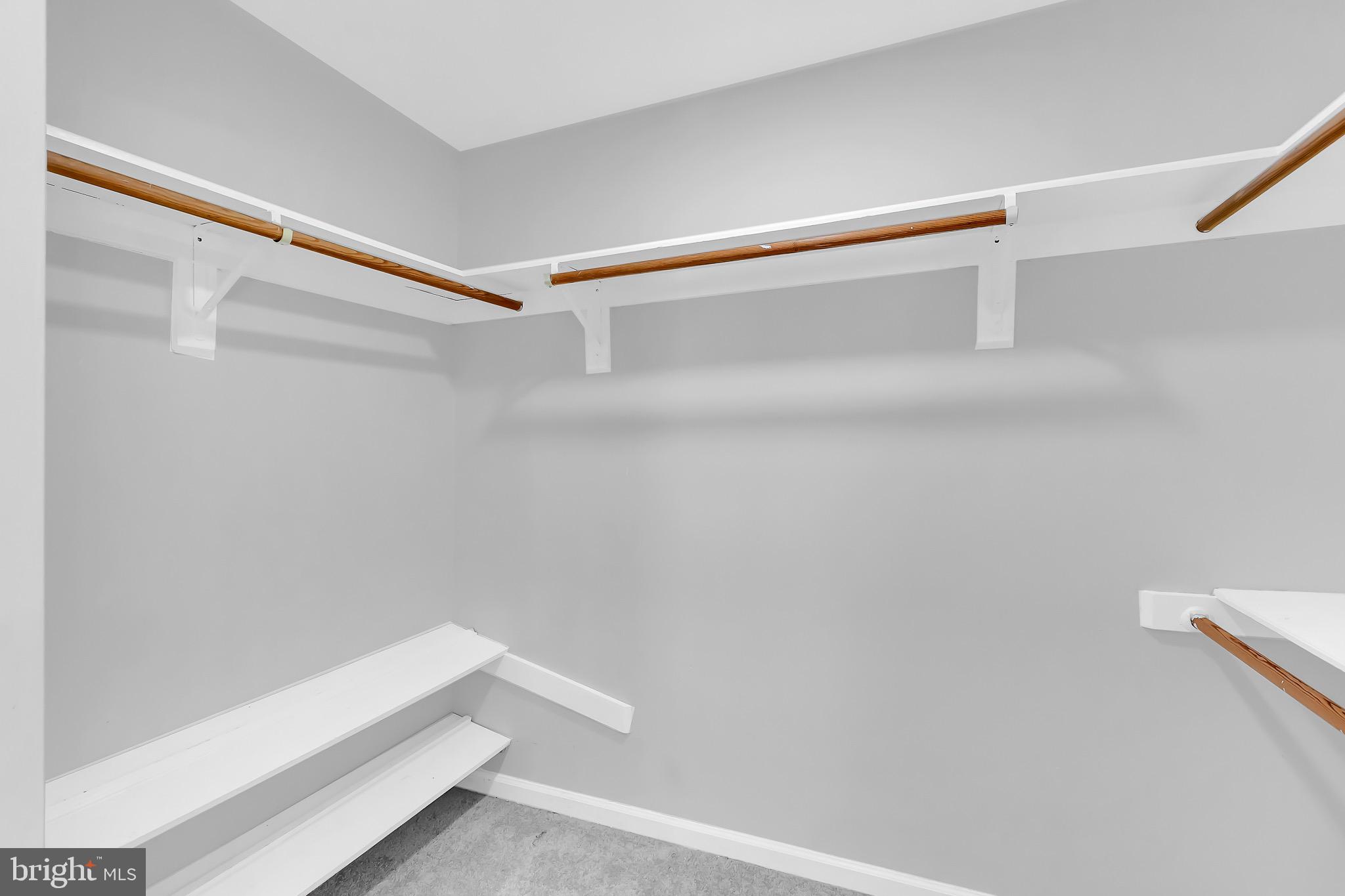 FOXCHASE - Residential