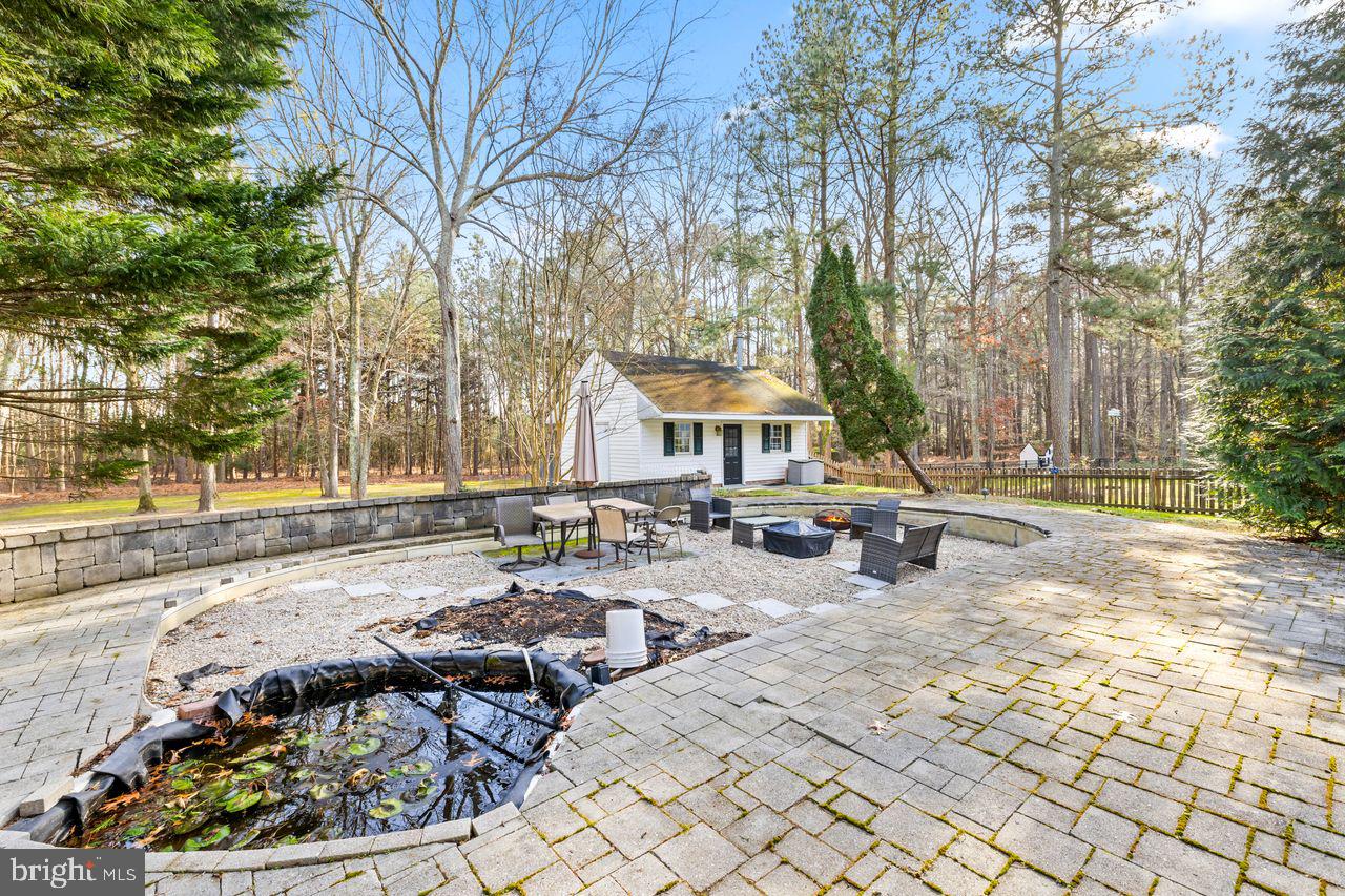 FOXCHASE - Residential