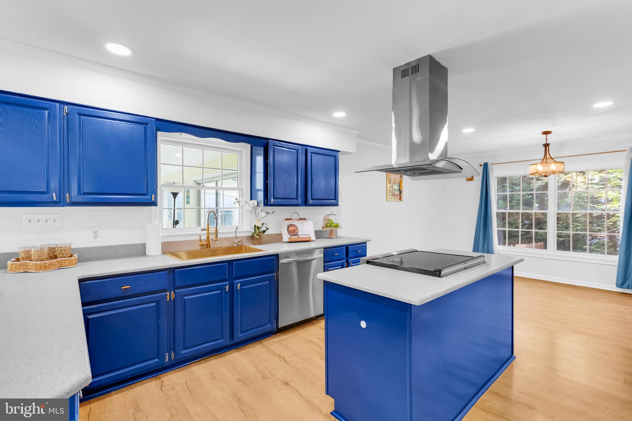 FOXCHASE - Residential