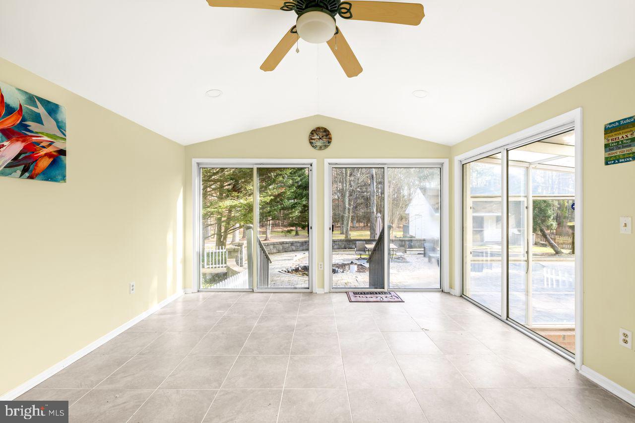 FOXCHASE - Residential