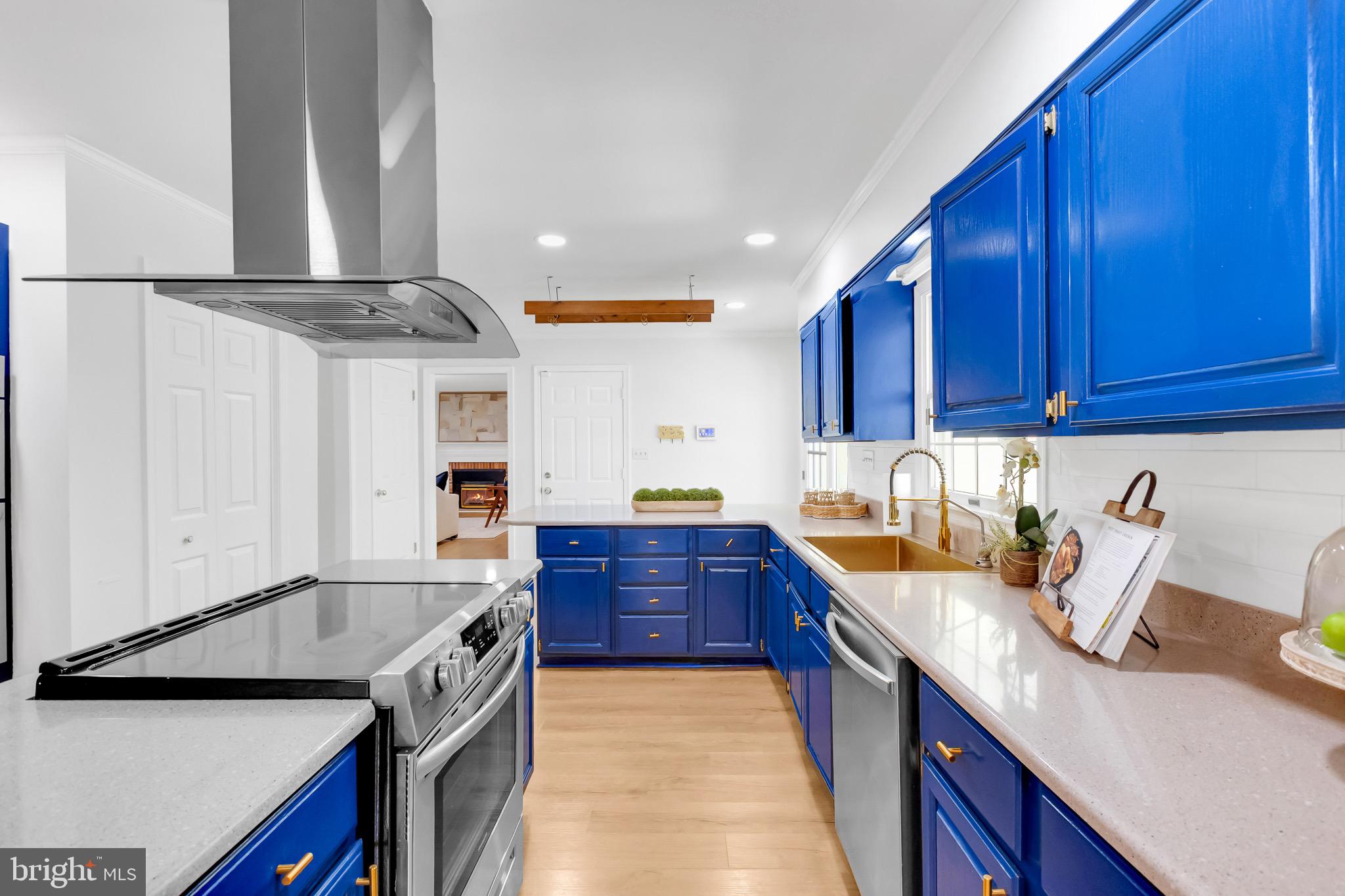 FOXCHASE - Residential