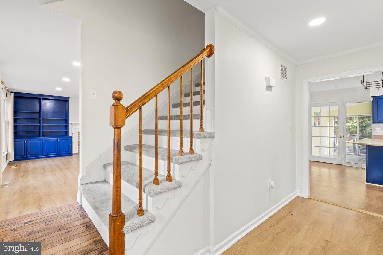 FOXCHASE - Residential