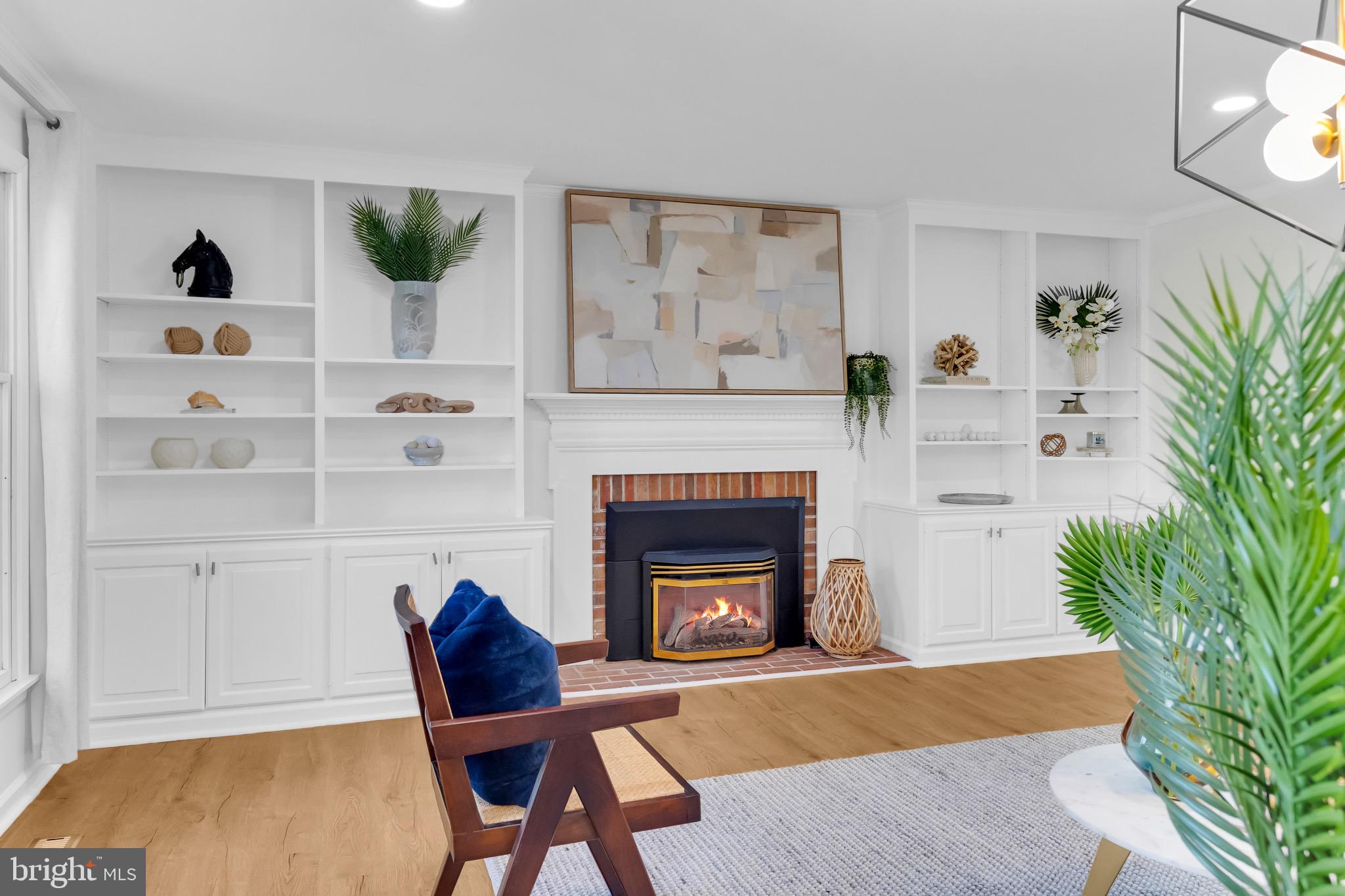 FOXCHASE - Residential