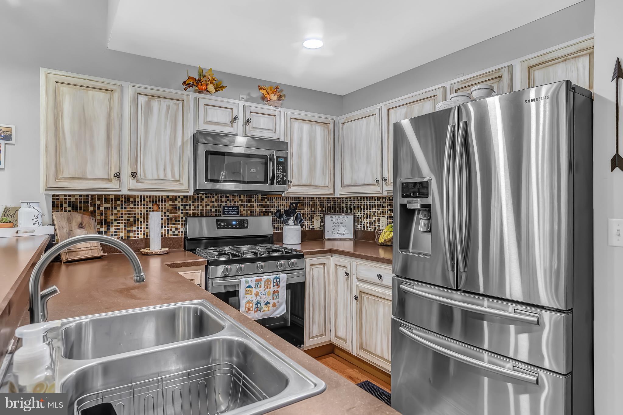 HAYMAN LANDS - Residential