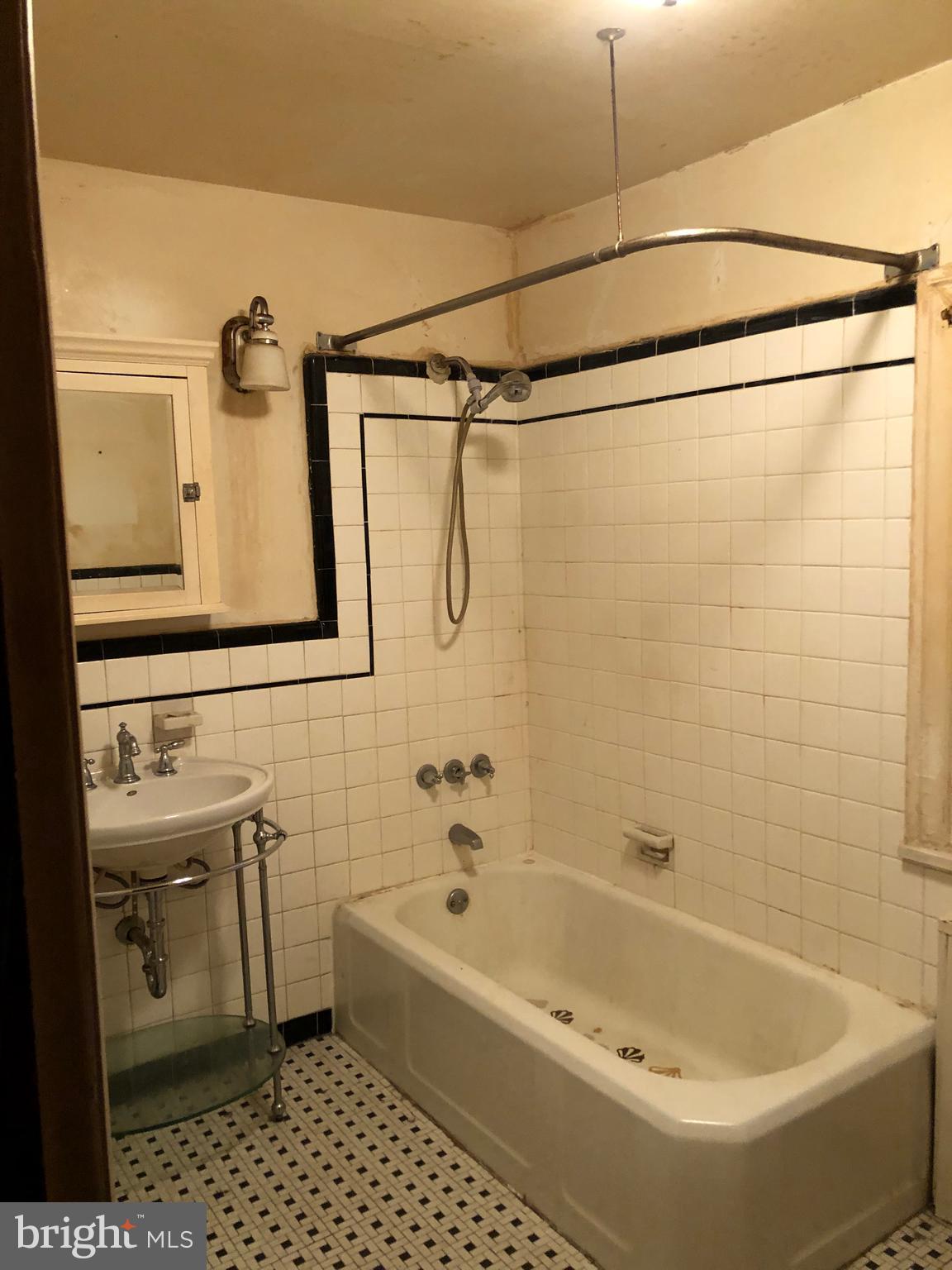 ABINGTON - Residential