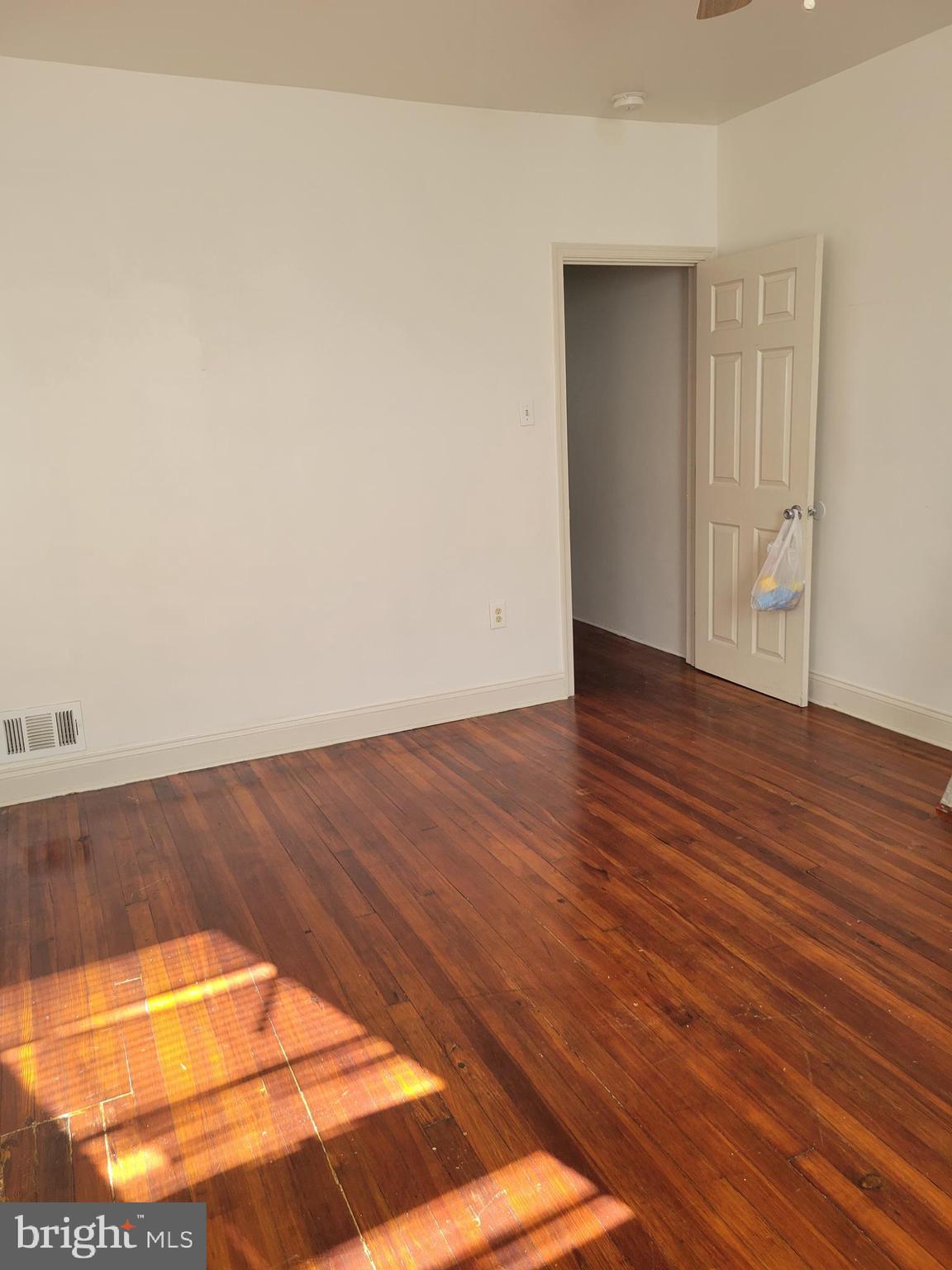 COBBS CREEK - Residential Lease