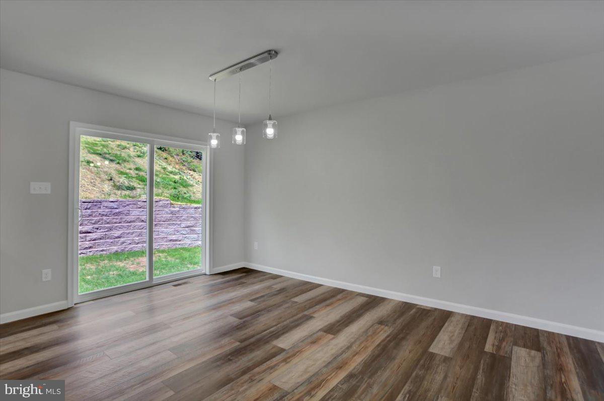 ANTIETAM COMMONS - Residential