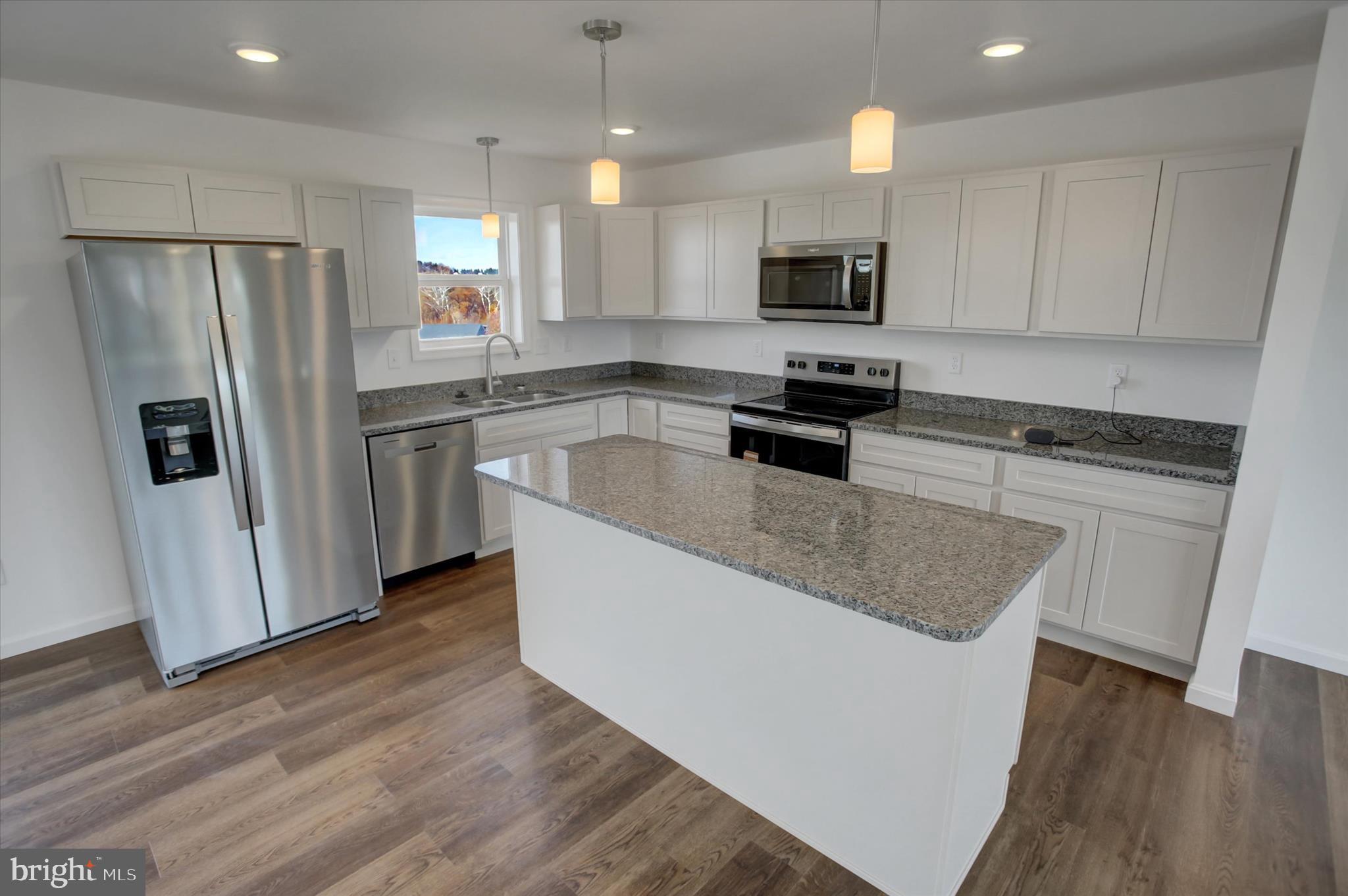 ANTIETAM COMMONS - Residential