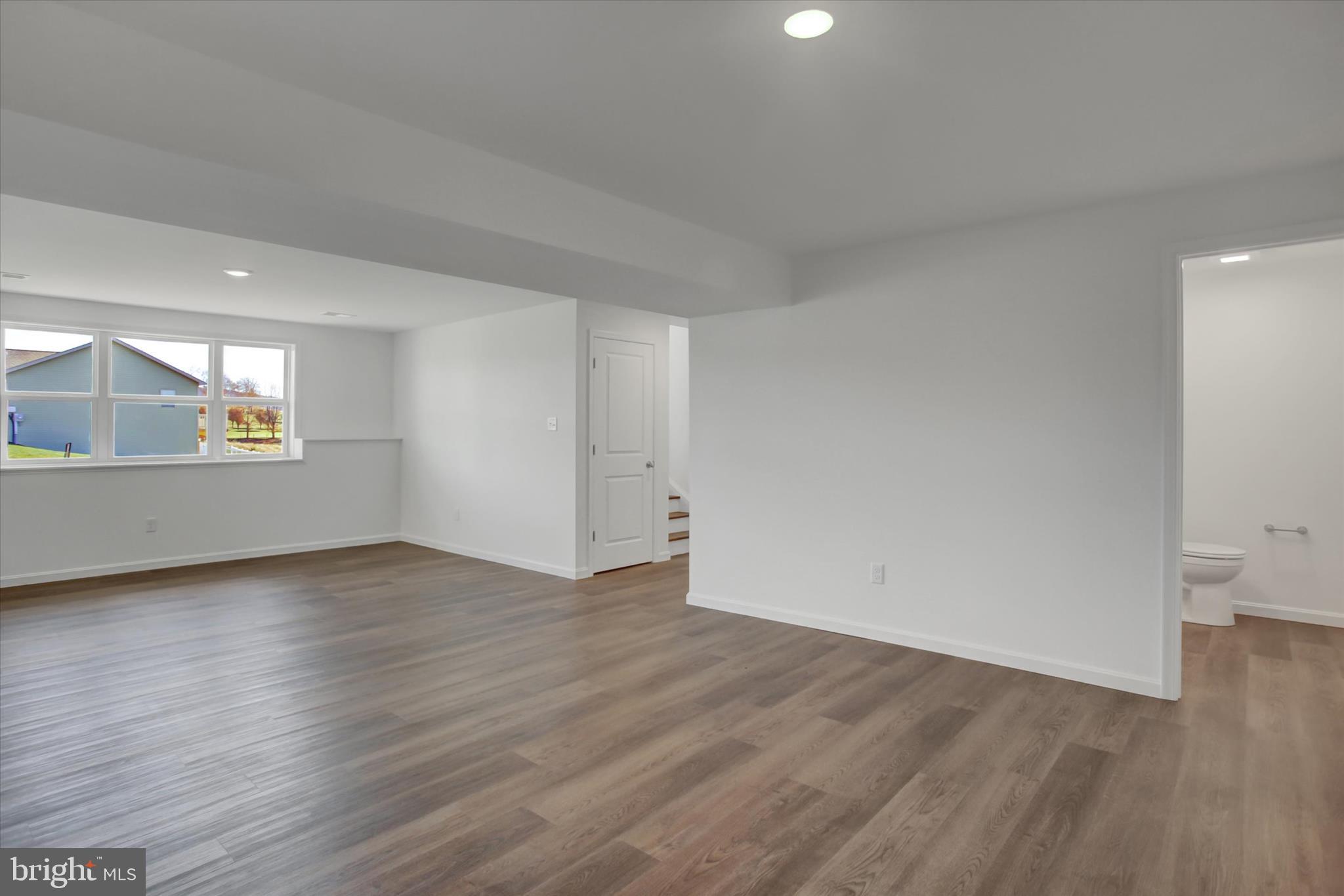 ANTIETAM COMMONS - Residential