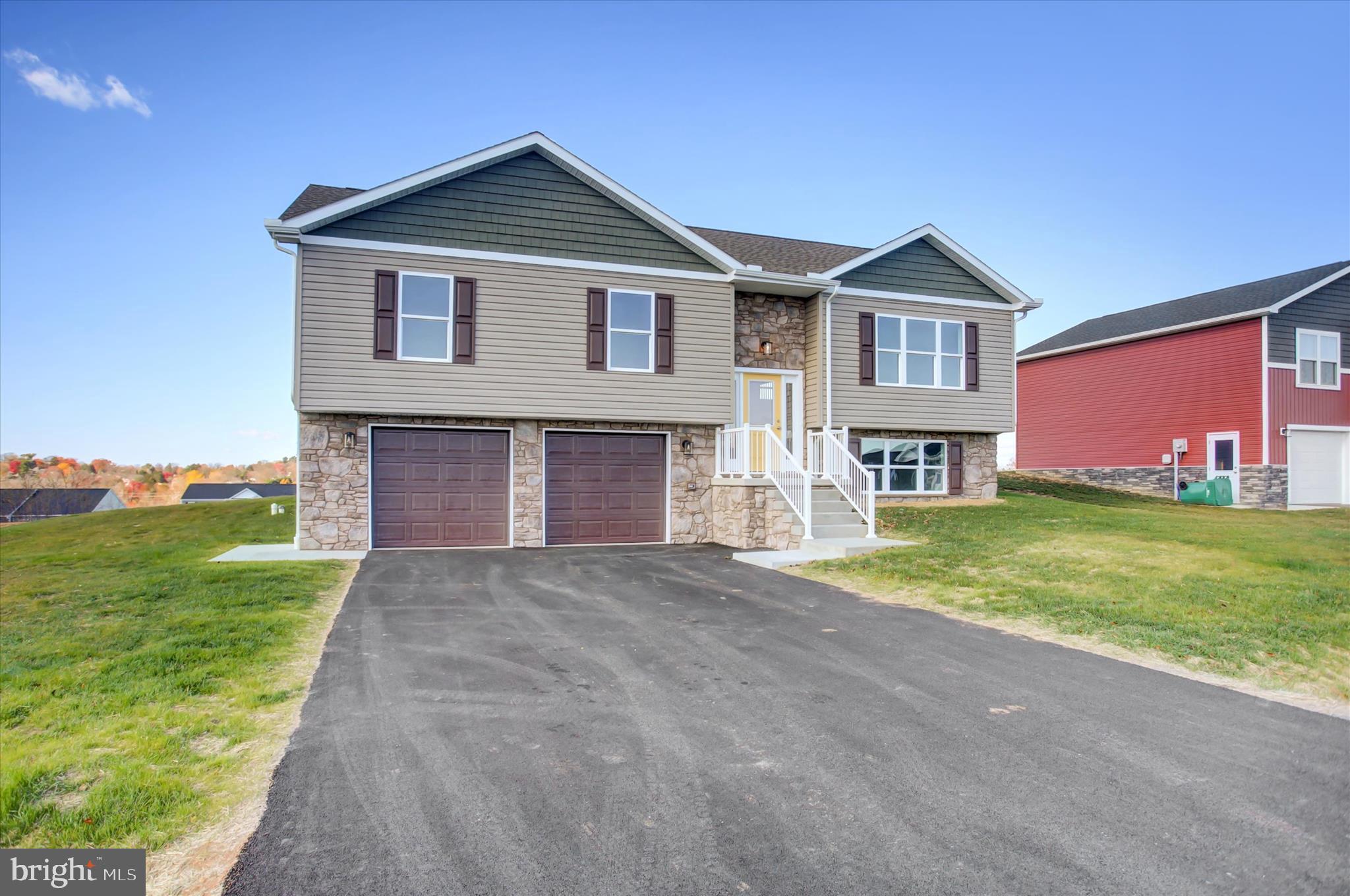 ANTIETAM COMMONS - Residential