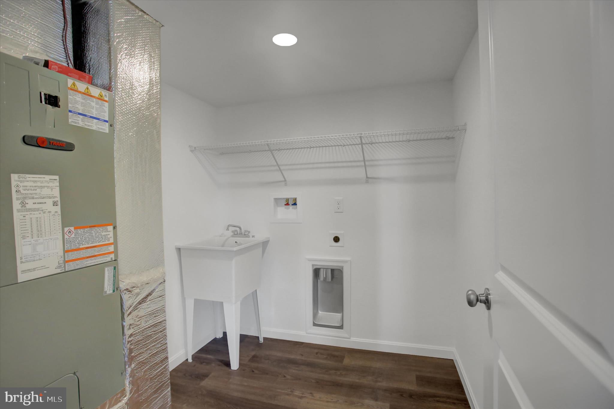 ANTIETAM COMMONS - Residential