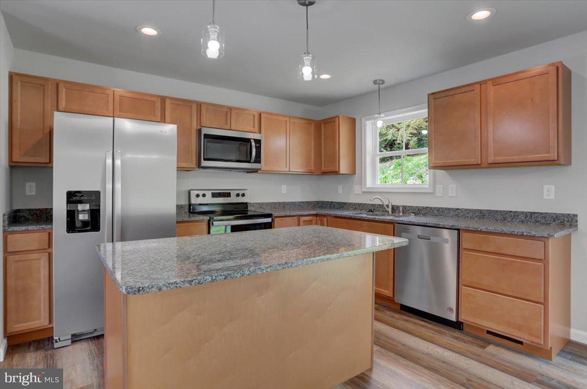 ANTIETAM COMMONS - Residential