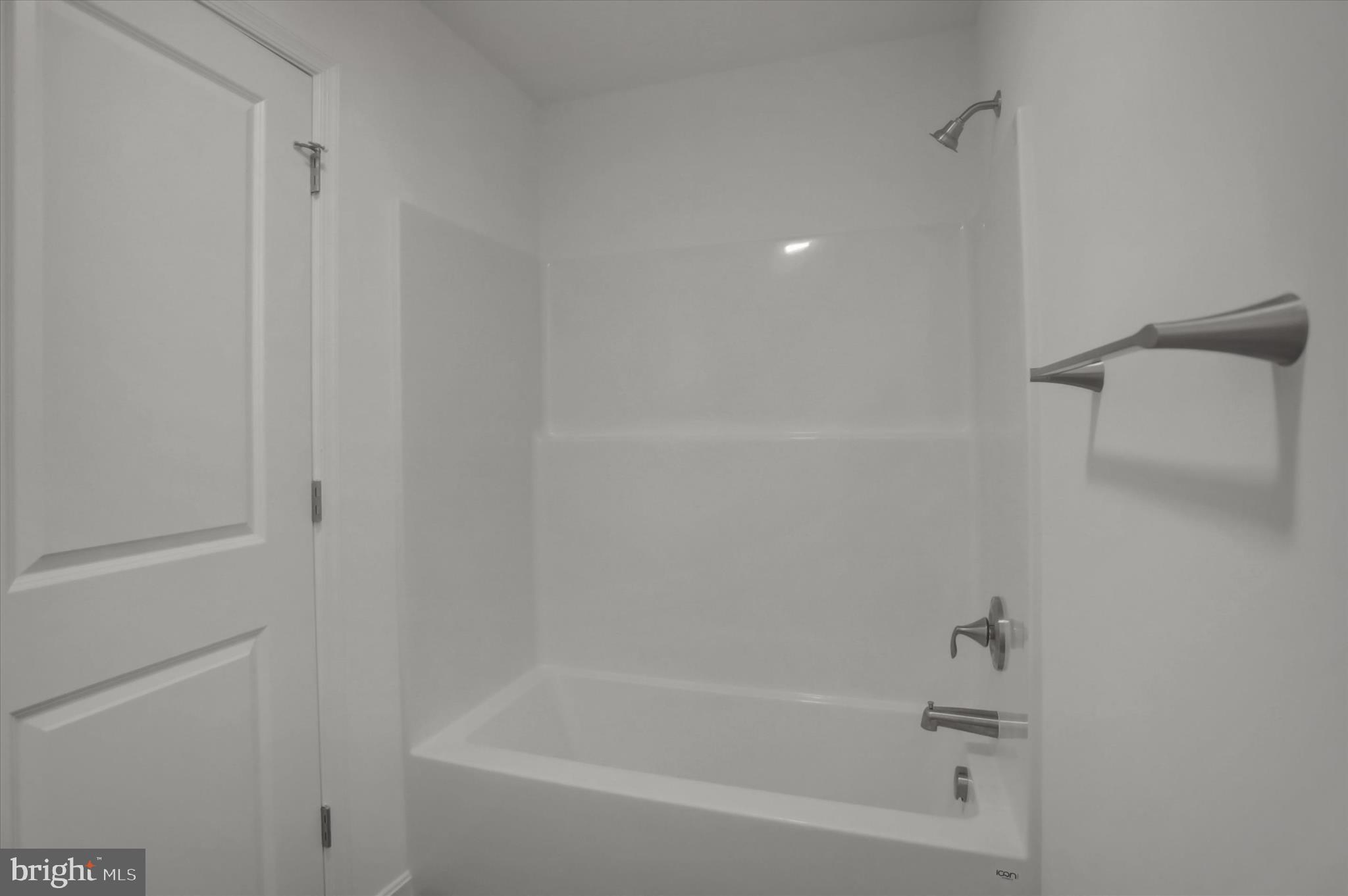 ANTIETAM COMMONS - Residential