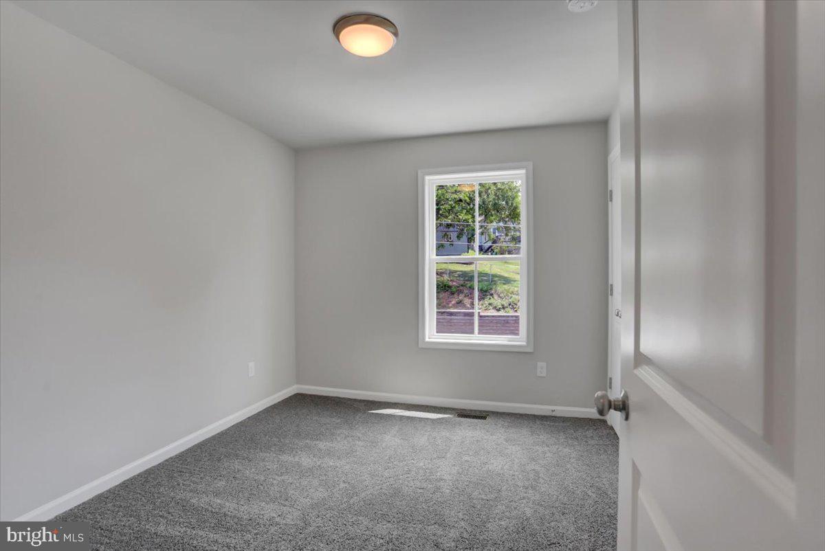 ANTIETAM COMMONS - Residential