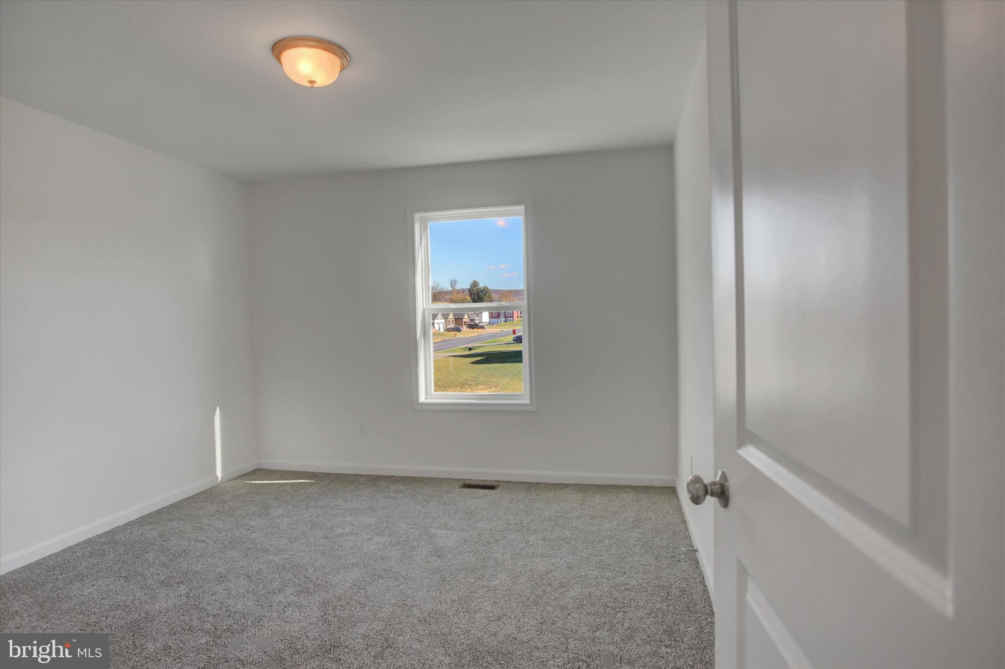 ANTIETAM COMMONS - Residential