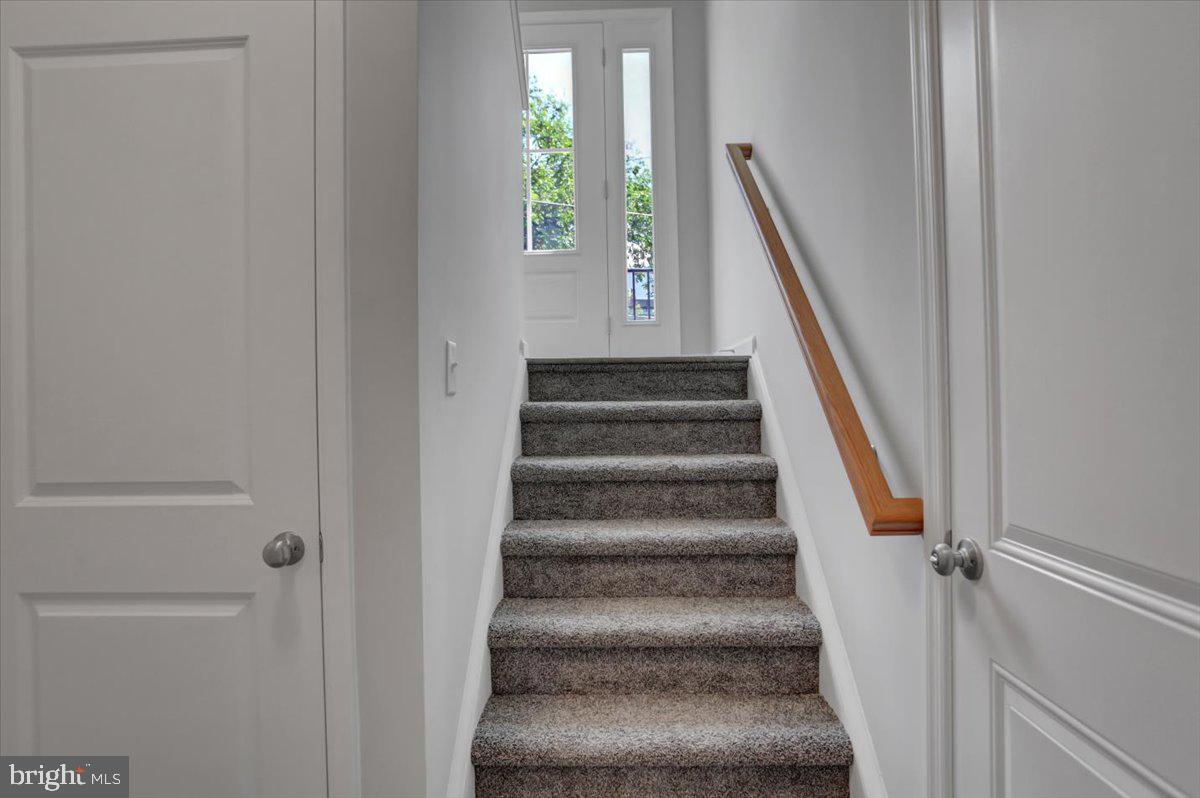 11439 VIKING AVE LOT 68