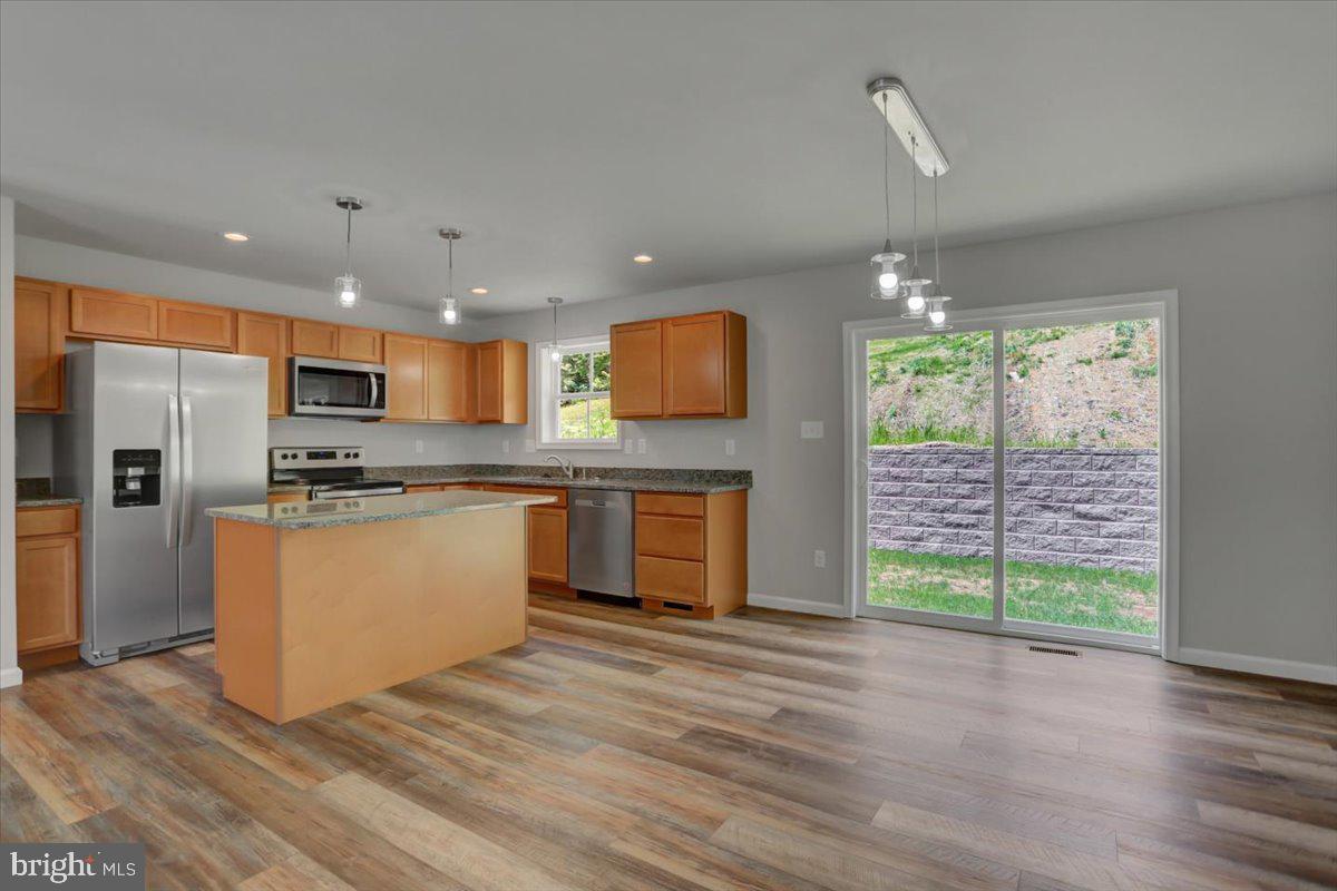 ANTIETAM COMMONS - Residential