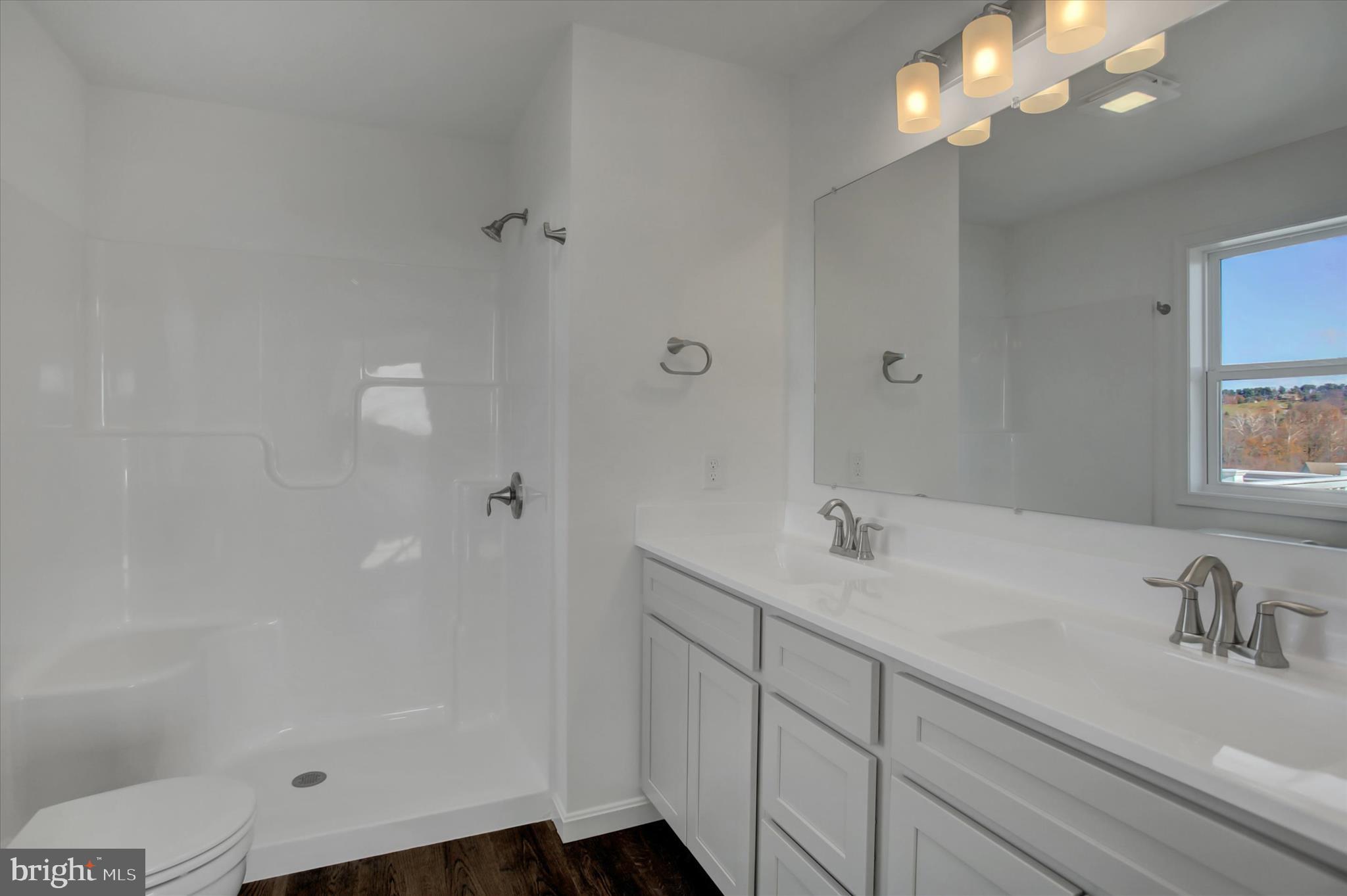 ANTIETAM COMMONS - Residential