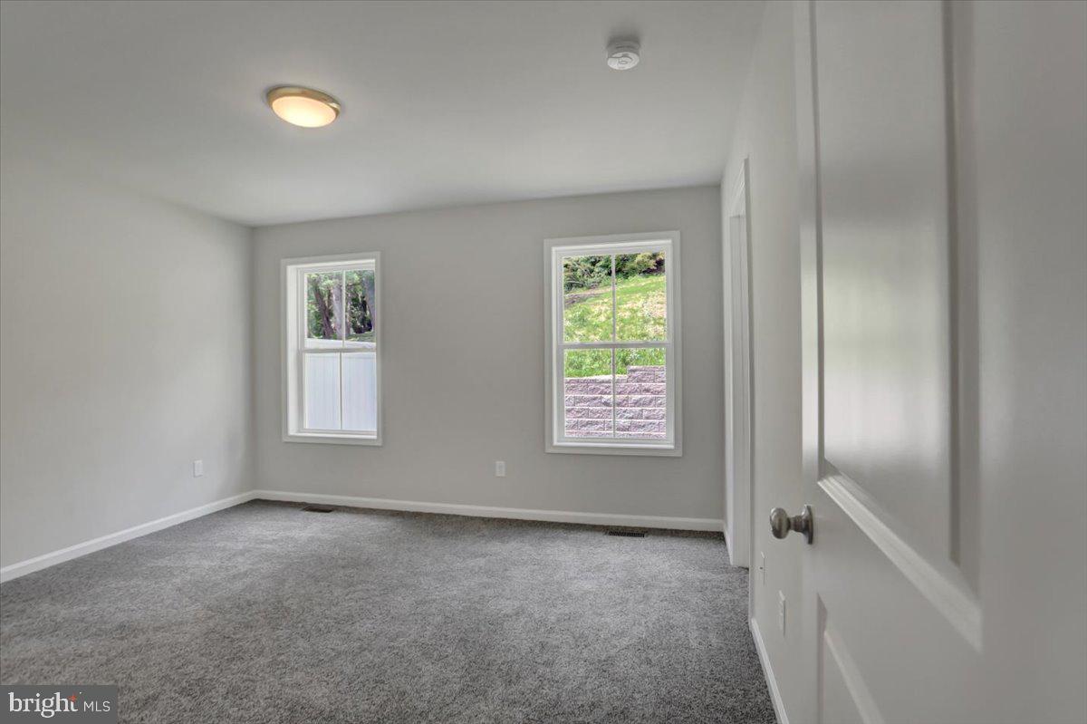 ANTIETAM COMMONS - Residential