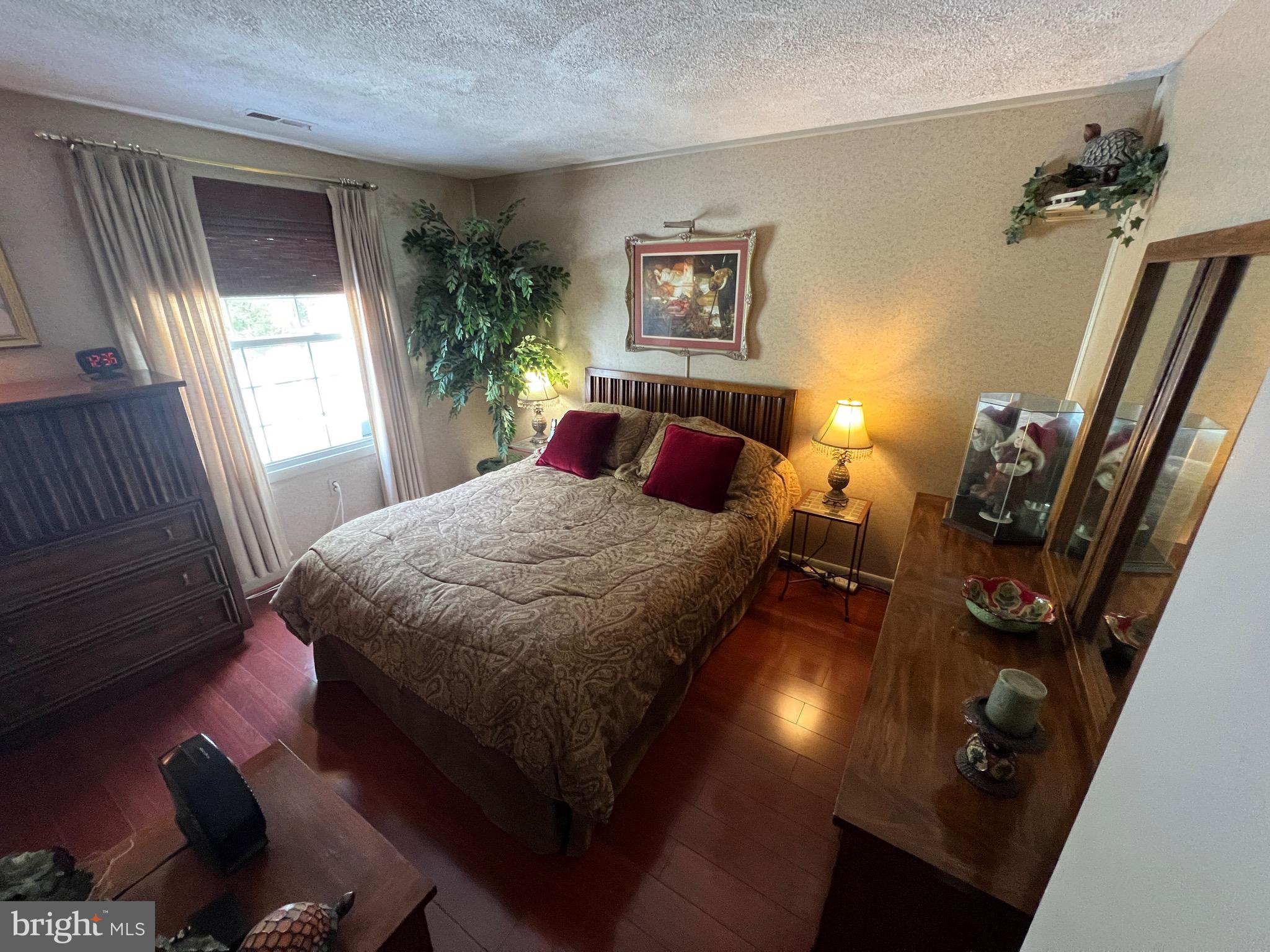 HAREWOOD PARK - Residential