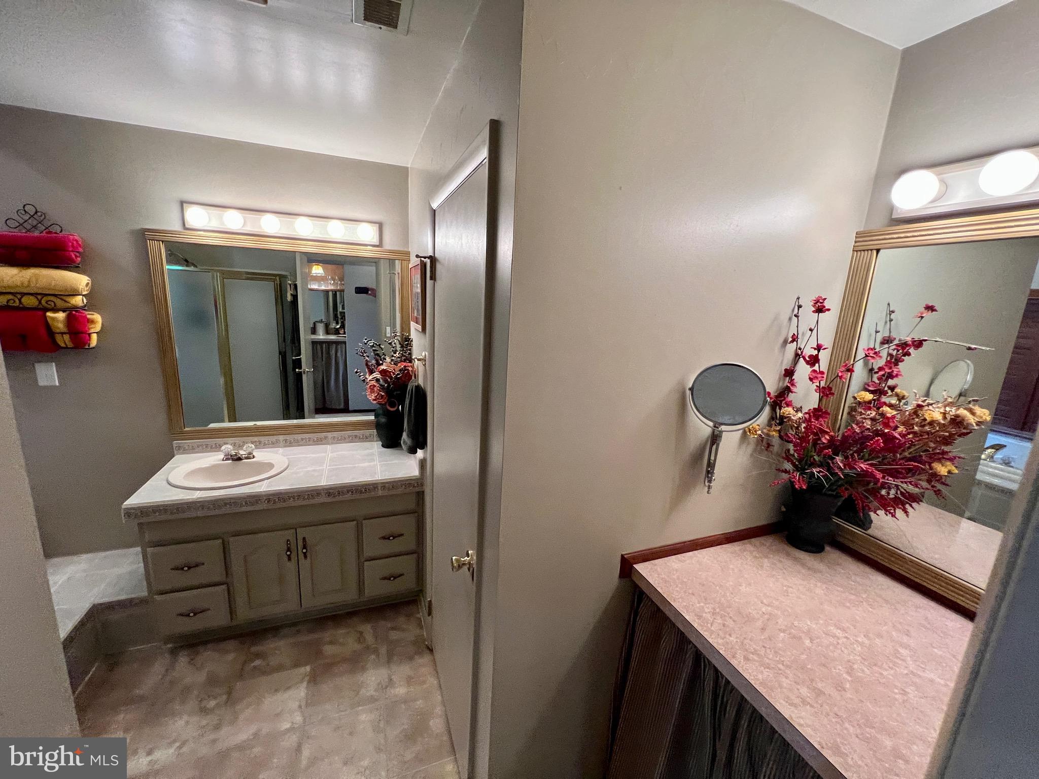 HAREWOOD PARK - Residential