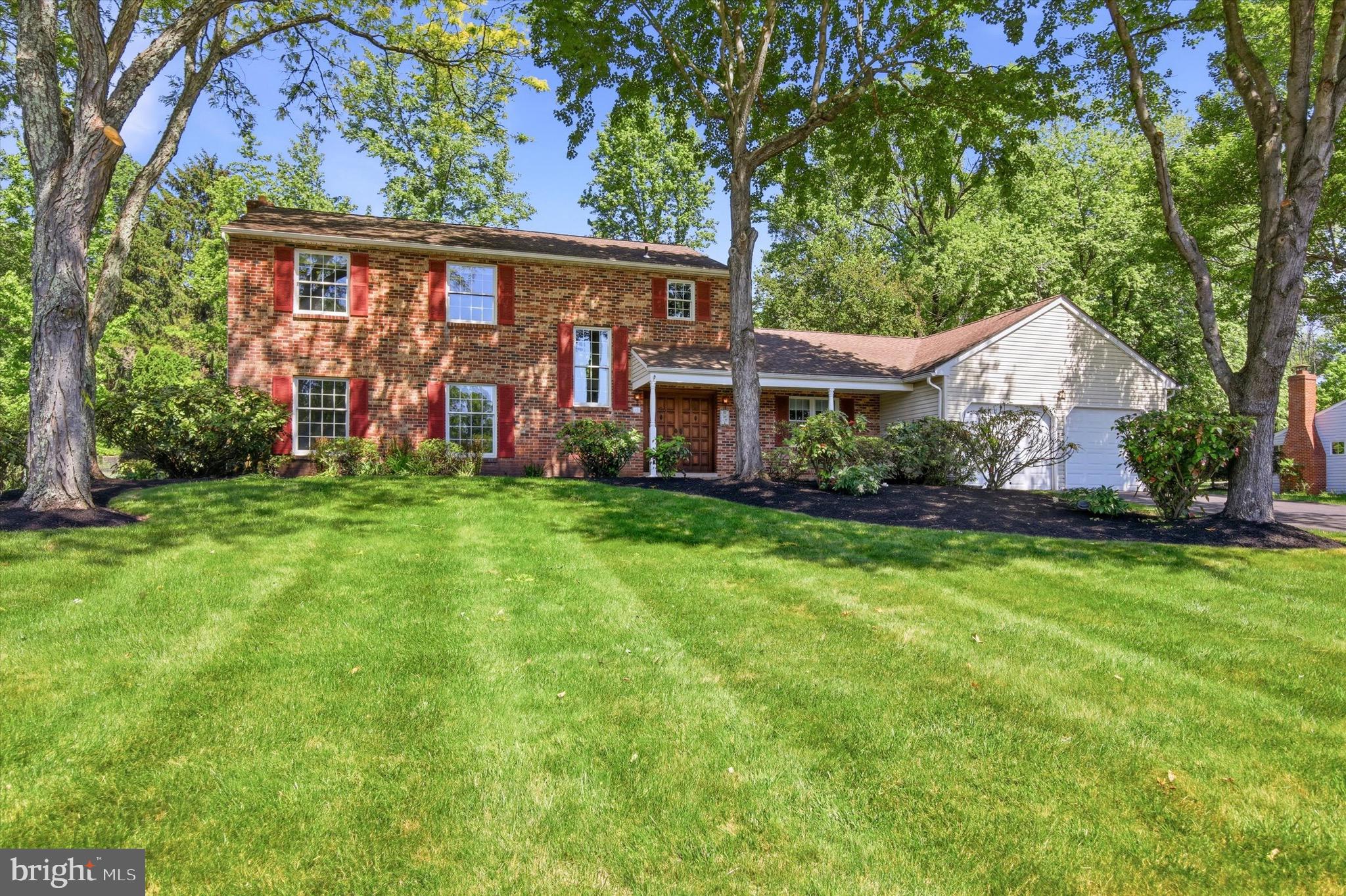 15 BROOKDALE DRIVE