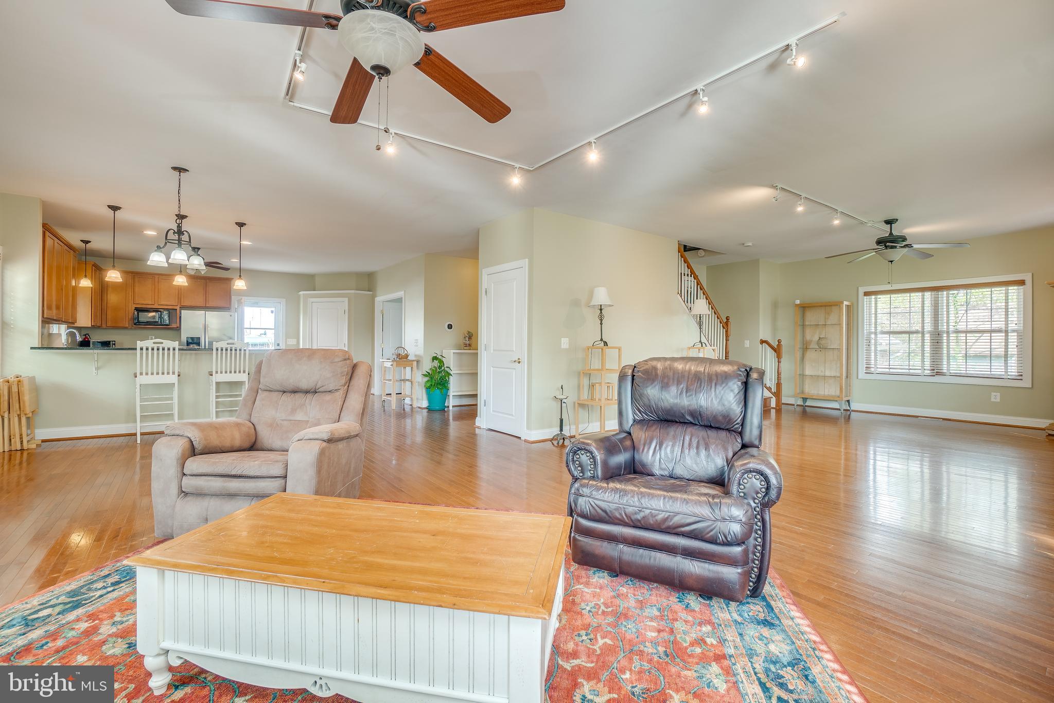 BOWLEYS QUARTERS - Residential