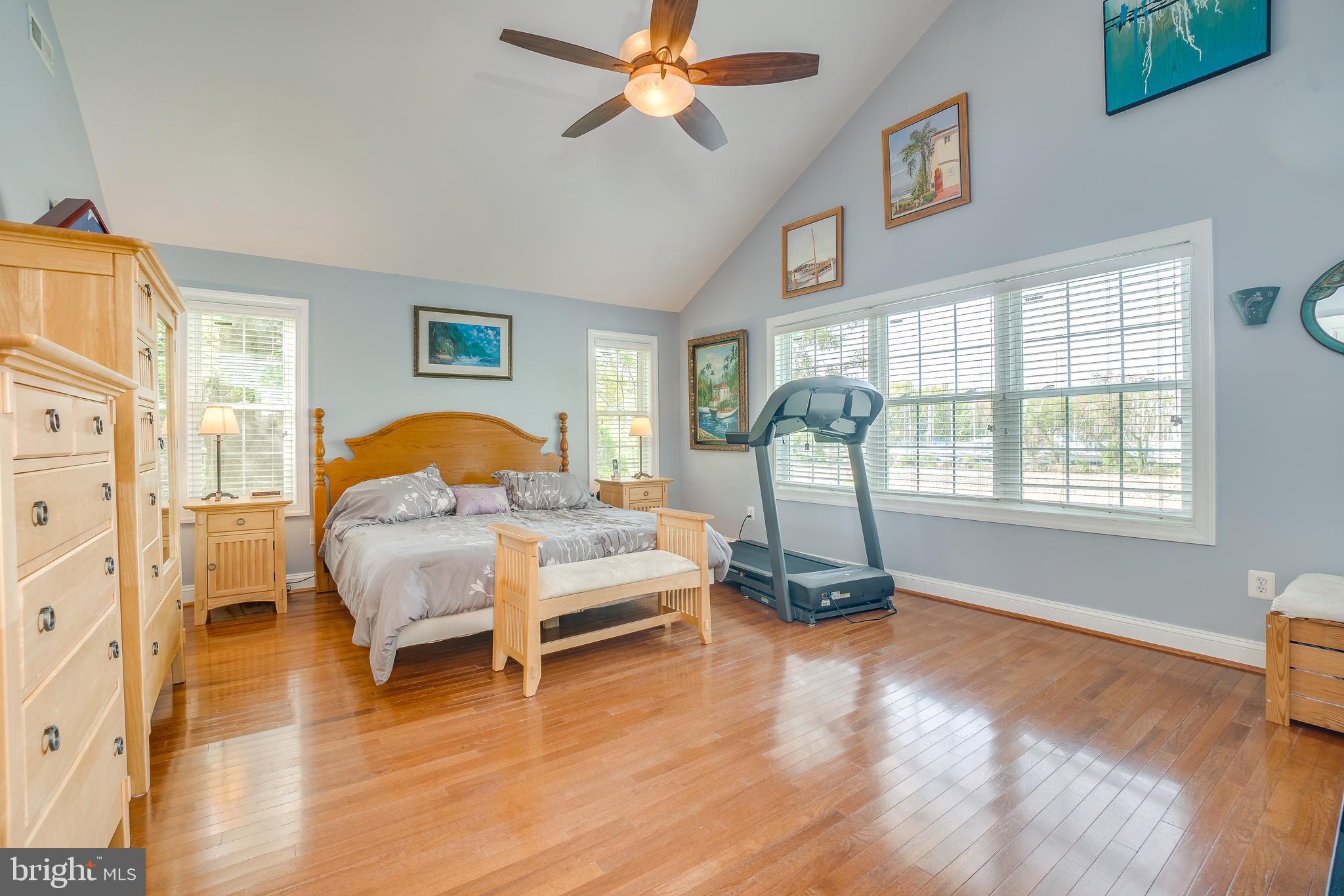 BOWLEYS QUARTERS - Residential