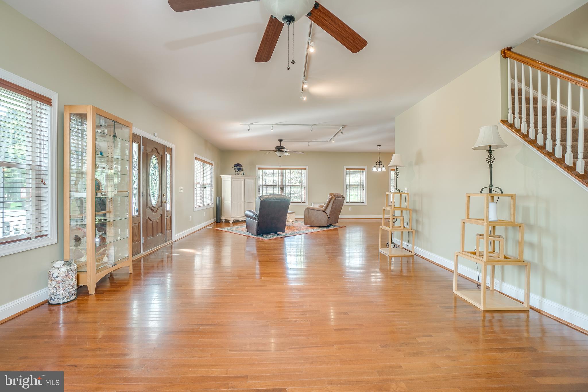 BOWLEYS QUARTERS - Residential