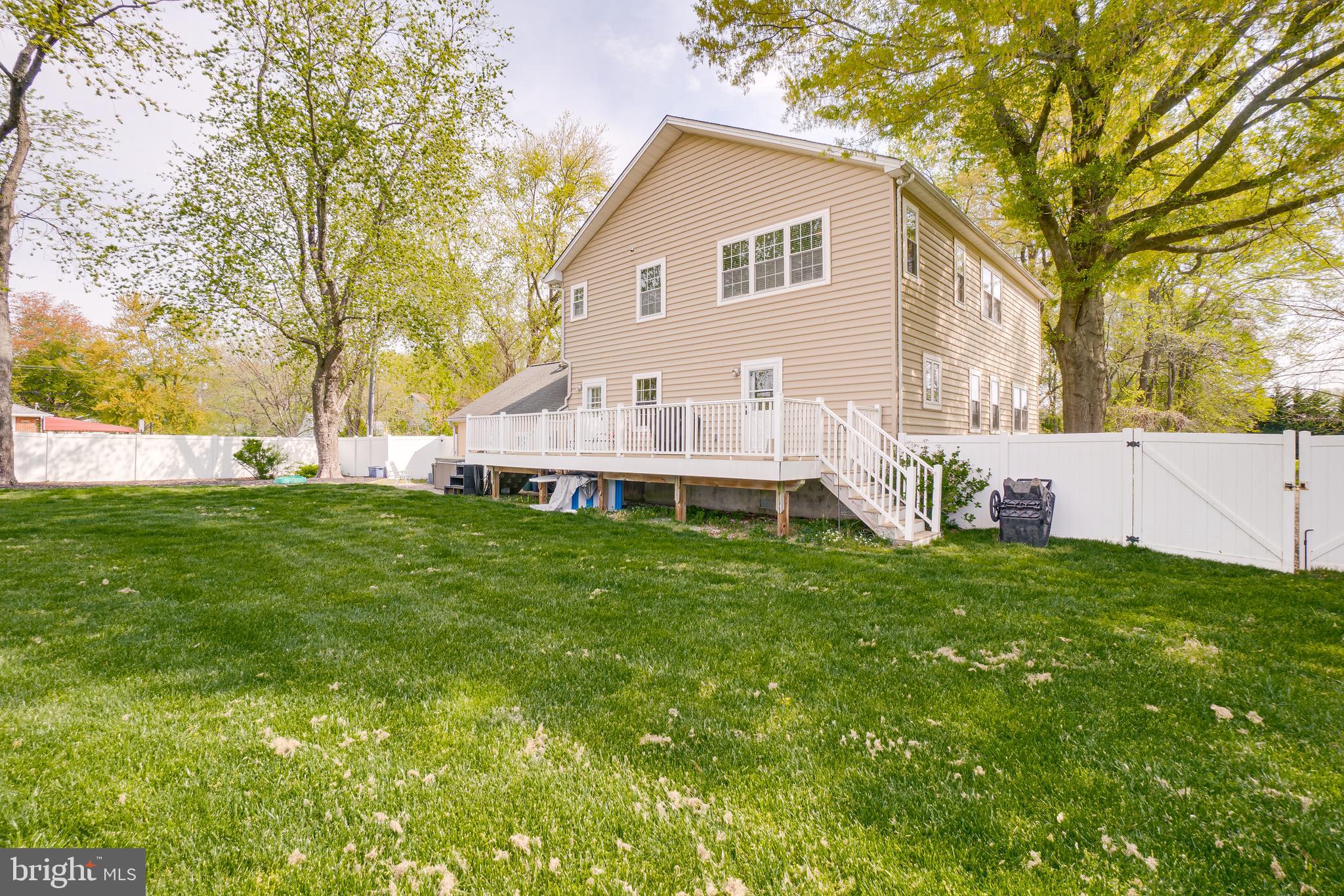 BOWLEYS QUARTERS - Residential