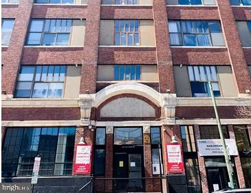 SPRING GARDEN - Residential Lease