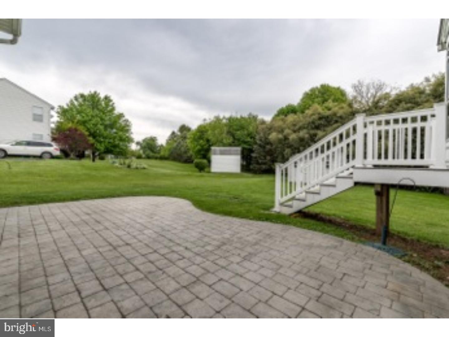 LOCKSLEY GLEN - Residential