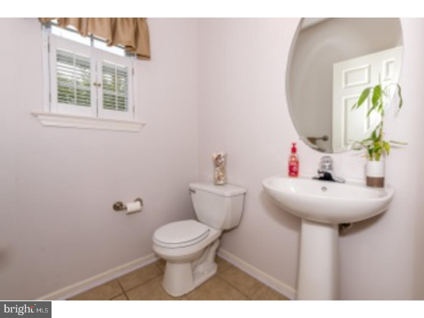 LOCKSLEY GLEN - Residential