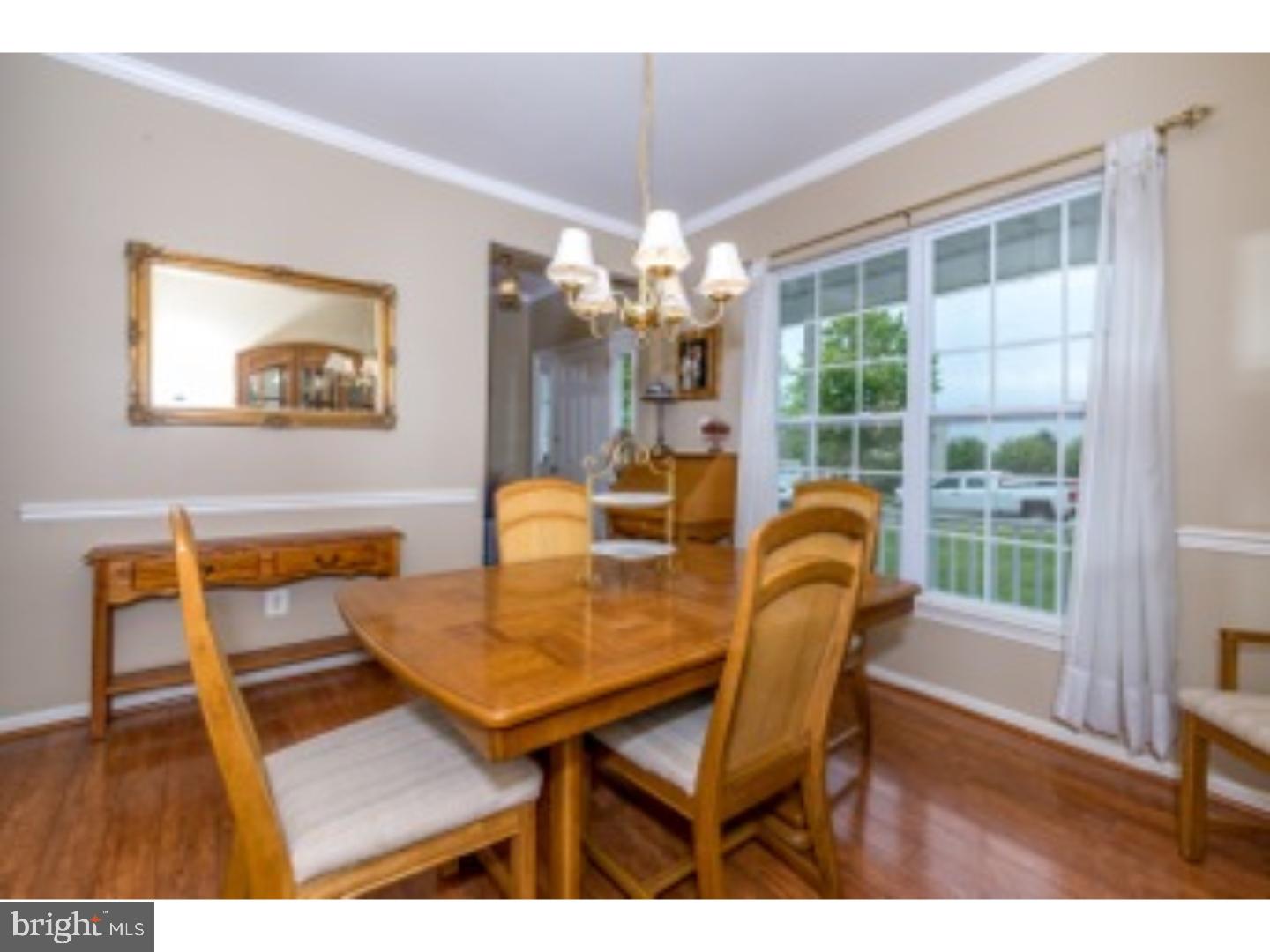 LOCKSLEY GLEN - Residential