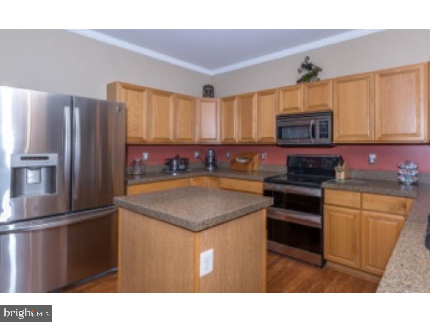 LOCKSLEY GLEN - Residential