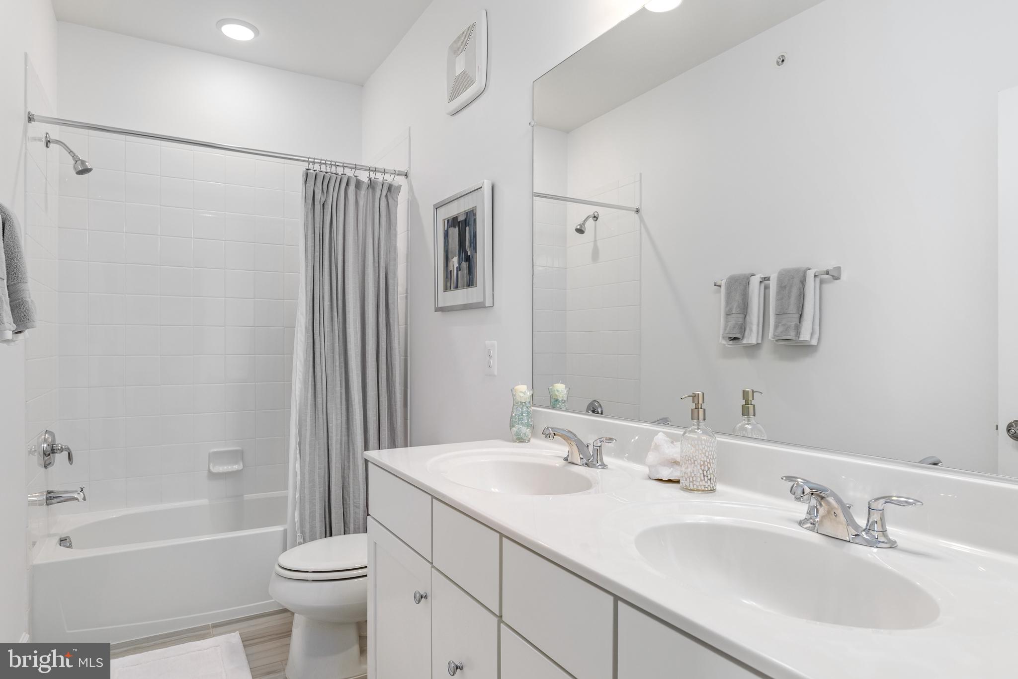 THE LANDING AT CANNON BRANCH - Residential