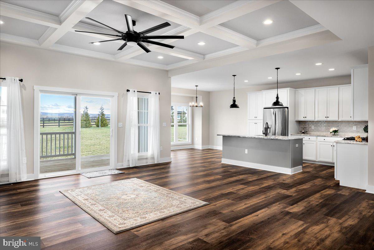 HITES VIEW ESTATES - Residential