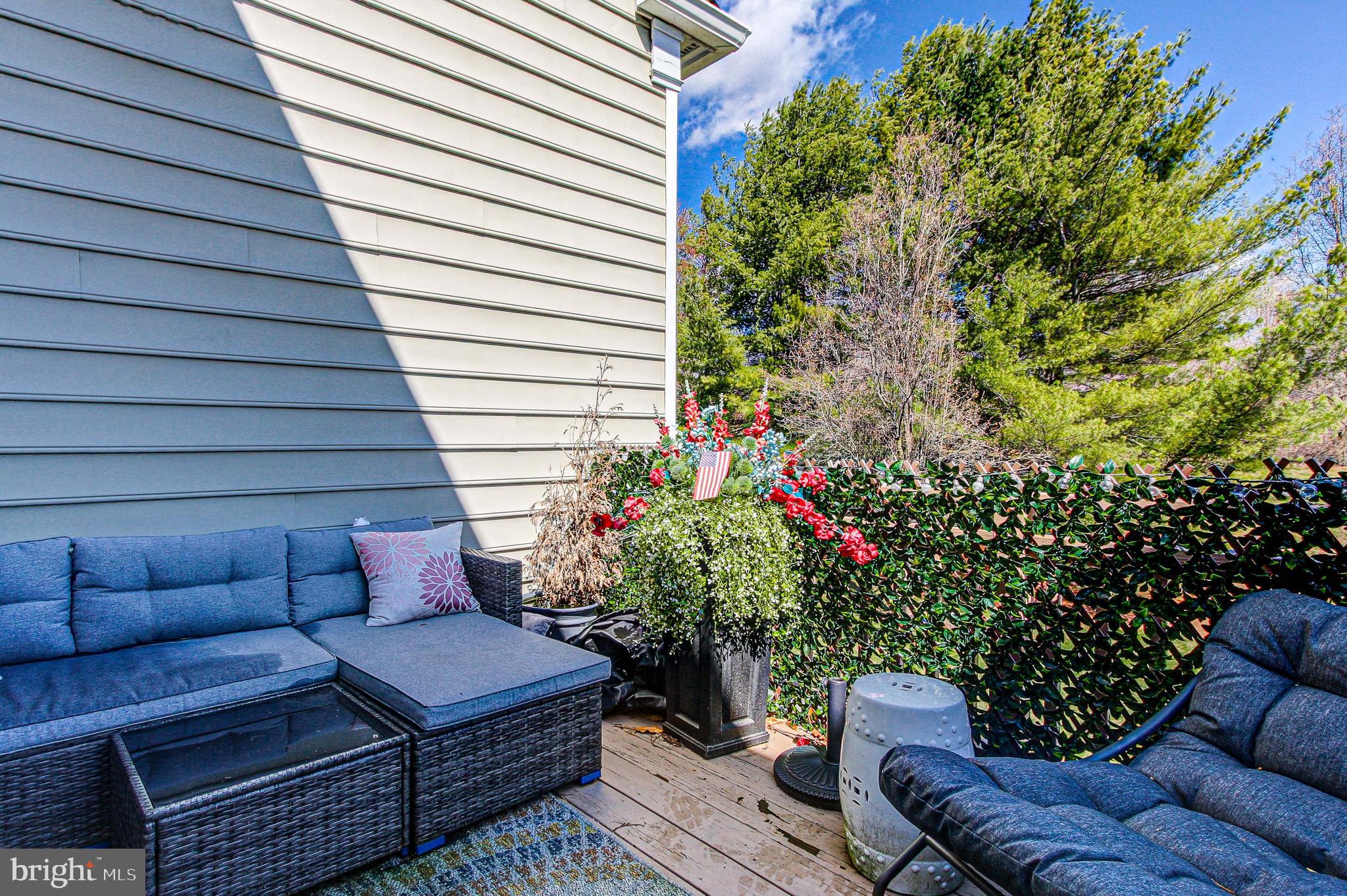 DOYLESTOWN STATION - Residential