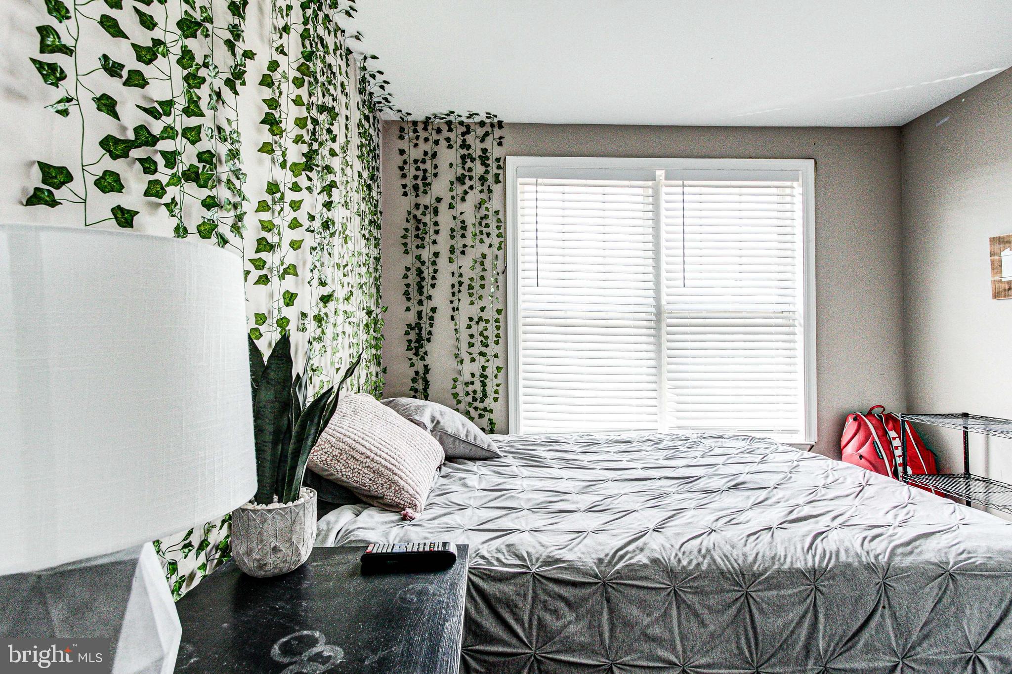 DOYLESTOWN STATION - Residential