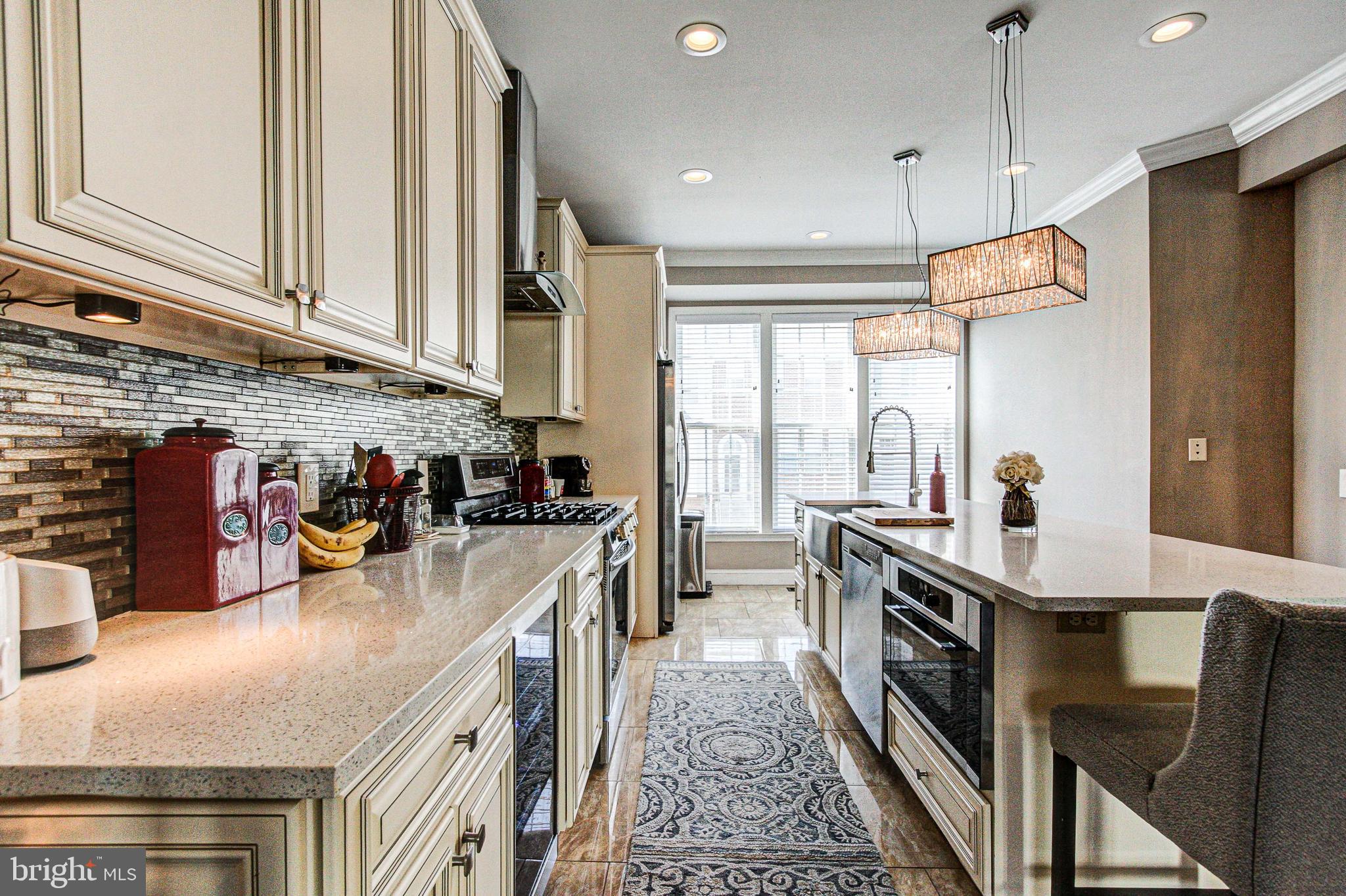 DOYLESTOWN STATION - Residential