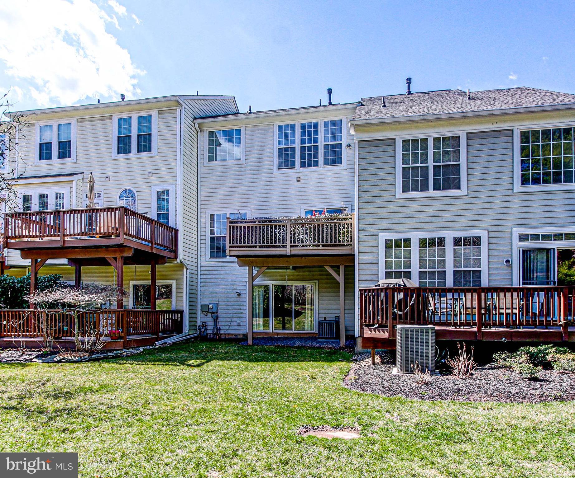 DOYLESTOWN STATION - Residential